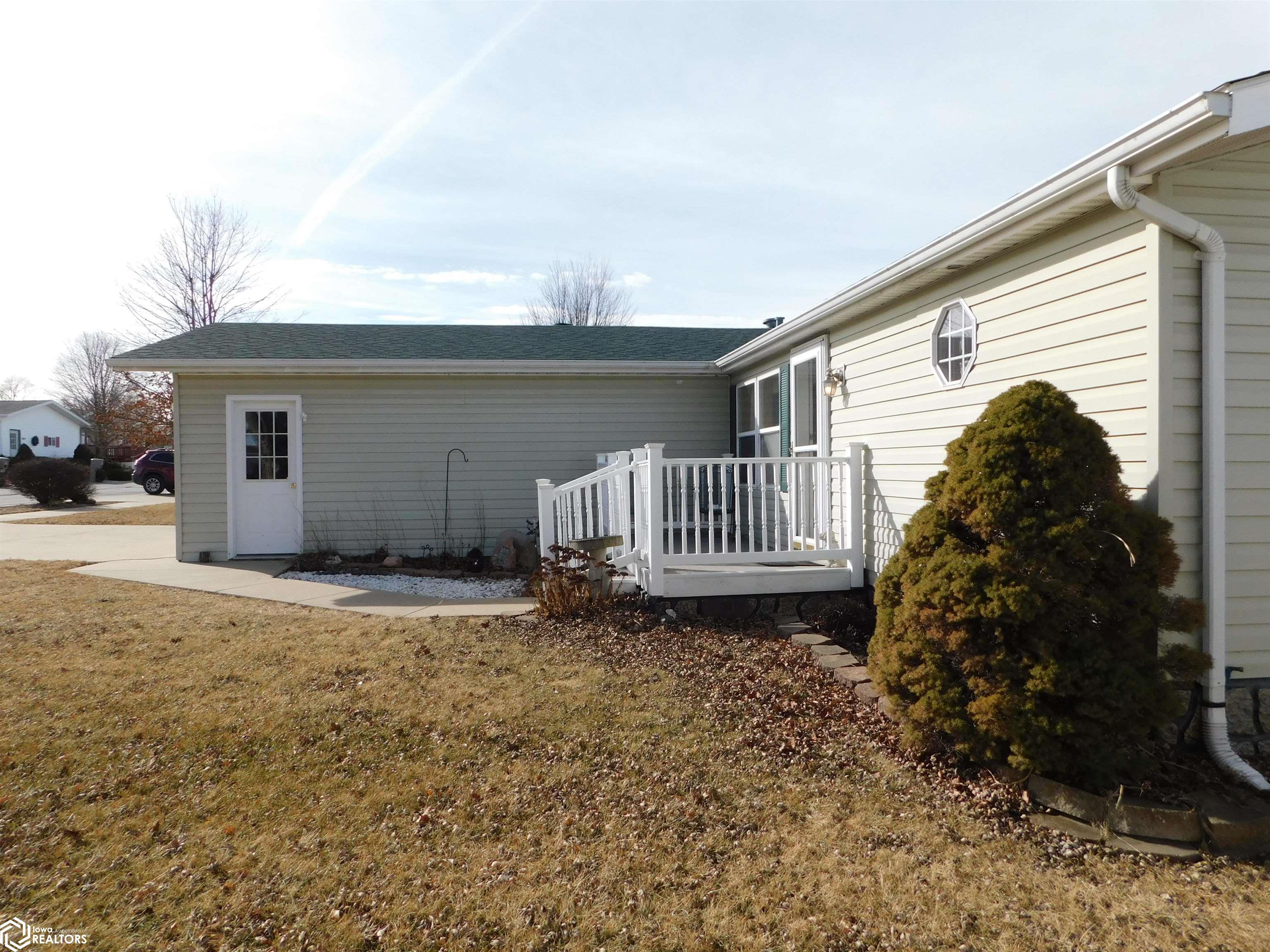 804 Goldenshores #LOT 4, Creston, Iowa image 2