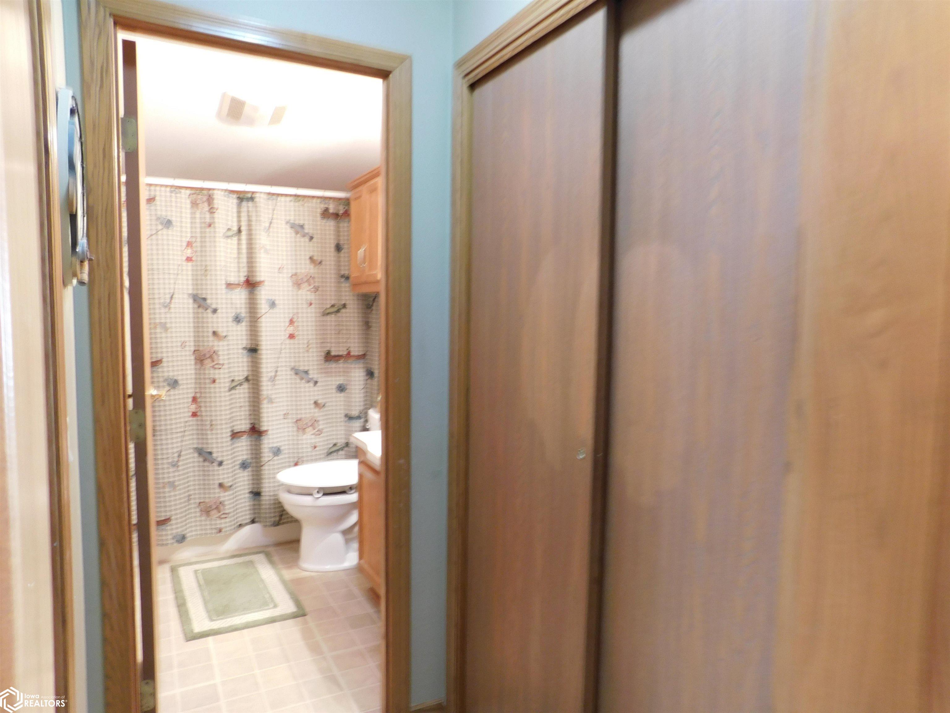 804 Goldenshores #LOT 4, Creston, Iowa image 21