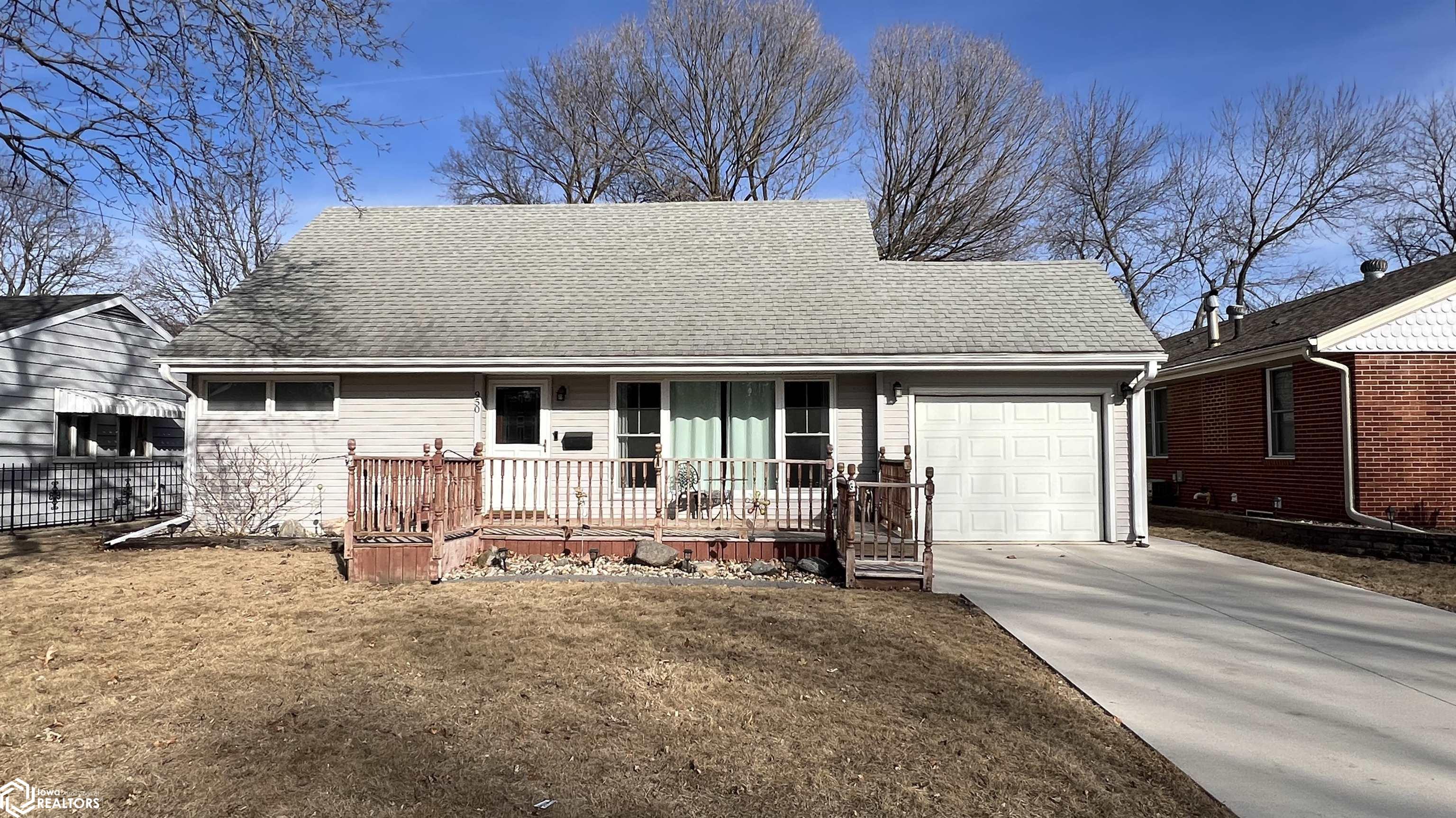 950 7th Street, Mason City, Iowa image 2
