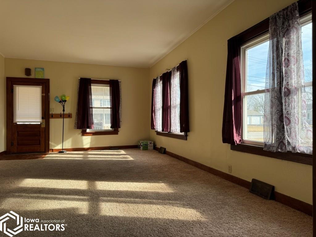 96 5th Street, West Point, Iowa image 8