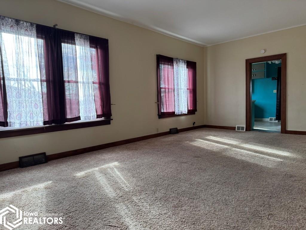 96 5th Street, West Point, Iowa image 9