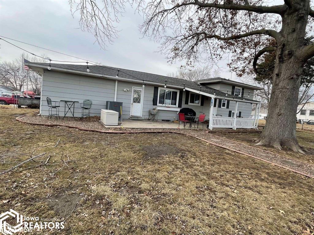 2001 S 16th Street, Centerville, Iowa image 3