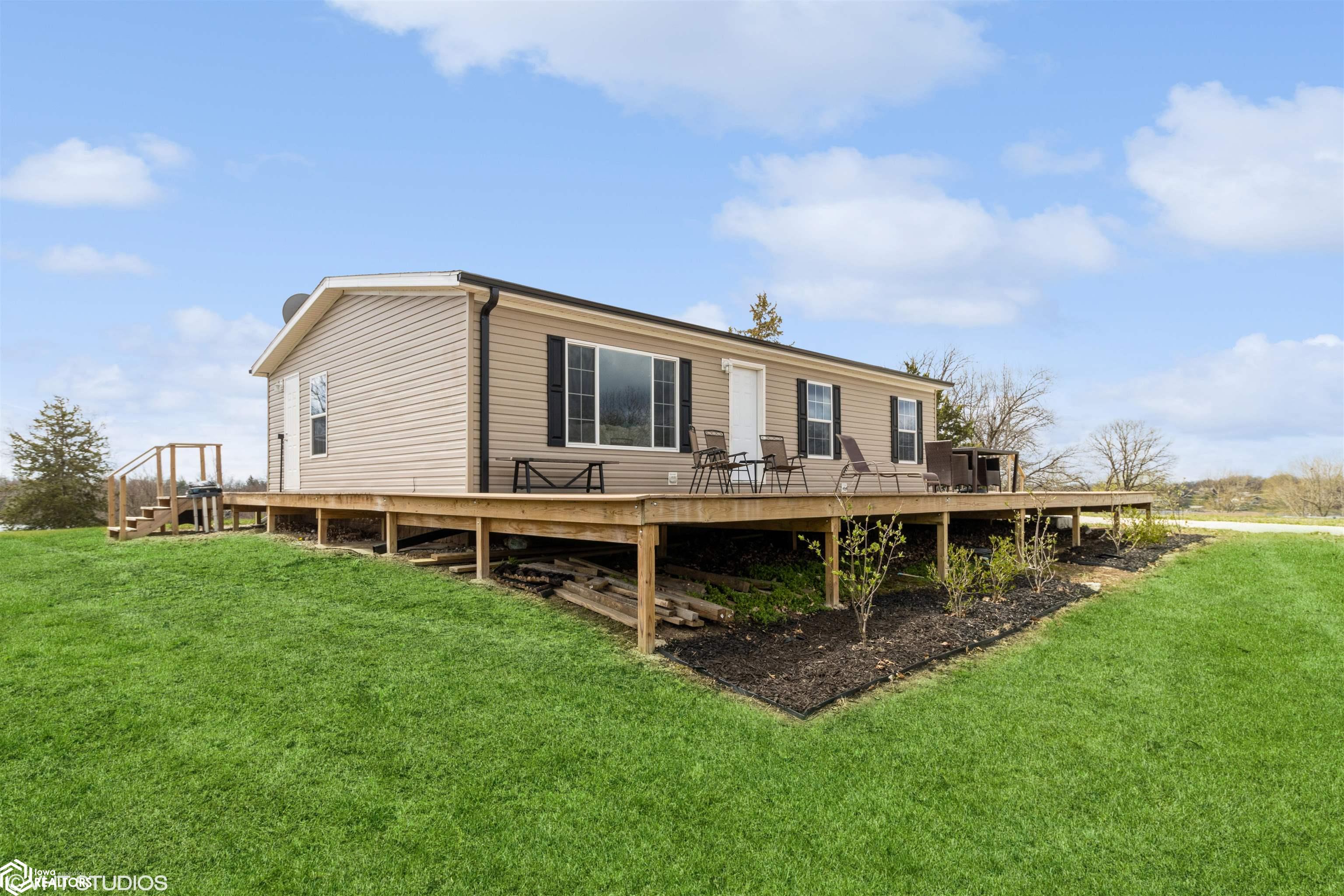 1232 Frontier Road, Ellston, Iowa image 1