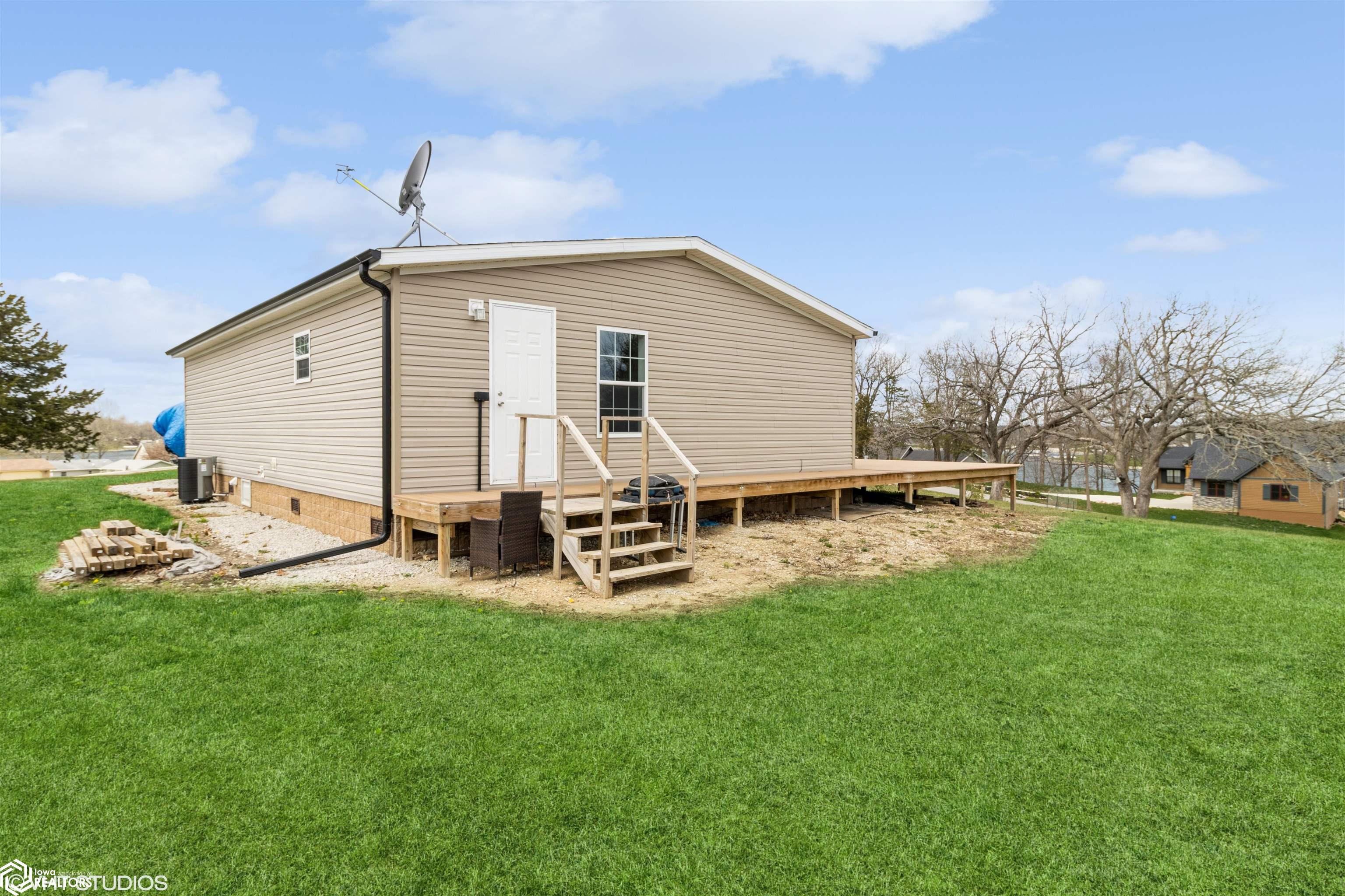 1232 Frontier Road, Ellston, Iowa image 4