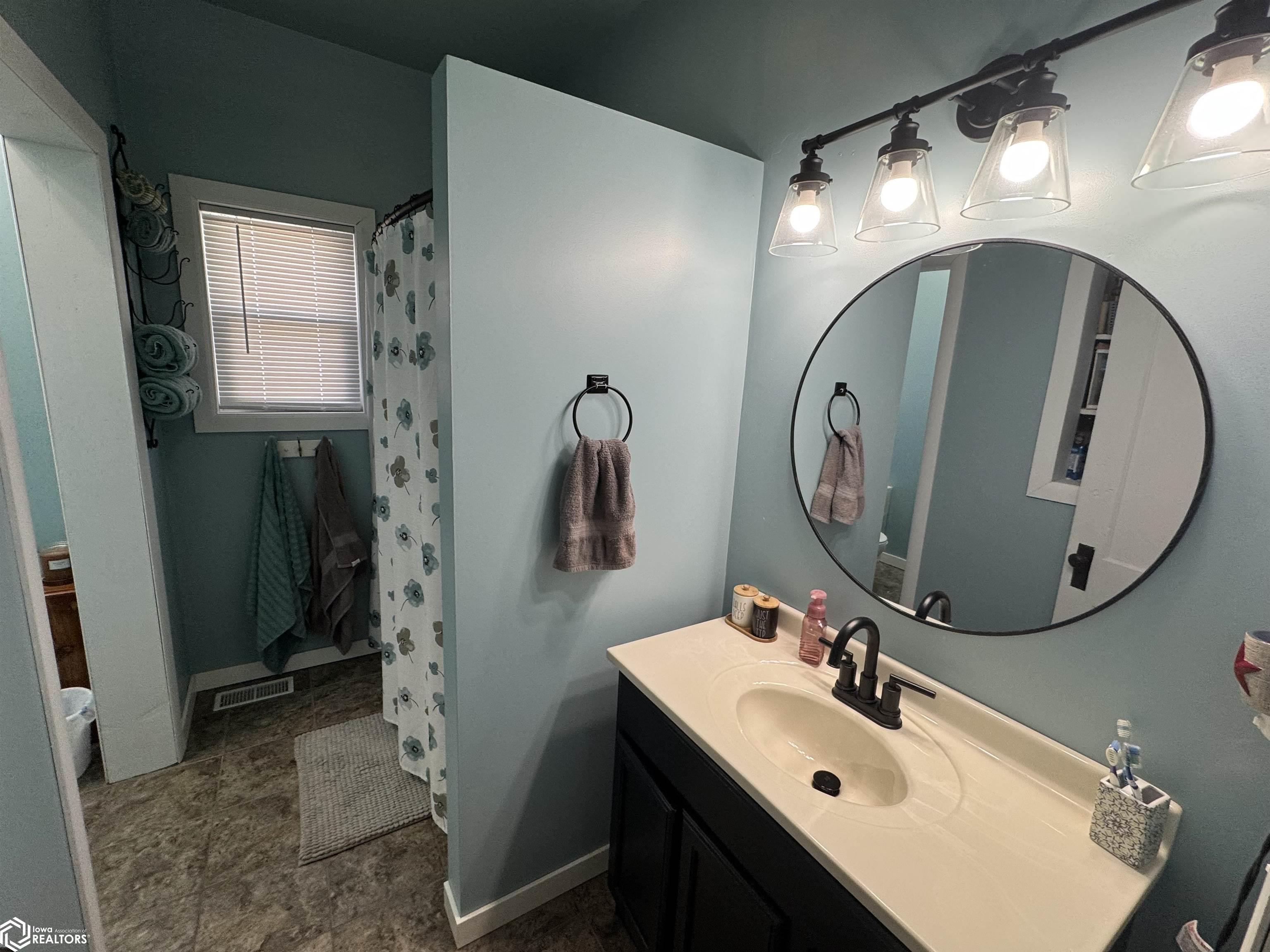 404 N Pine Street, Creston, Iowa image 13