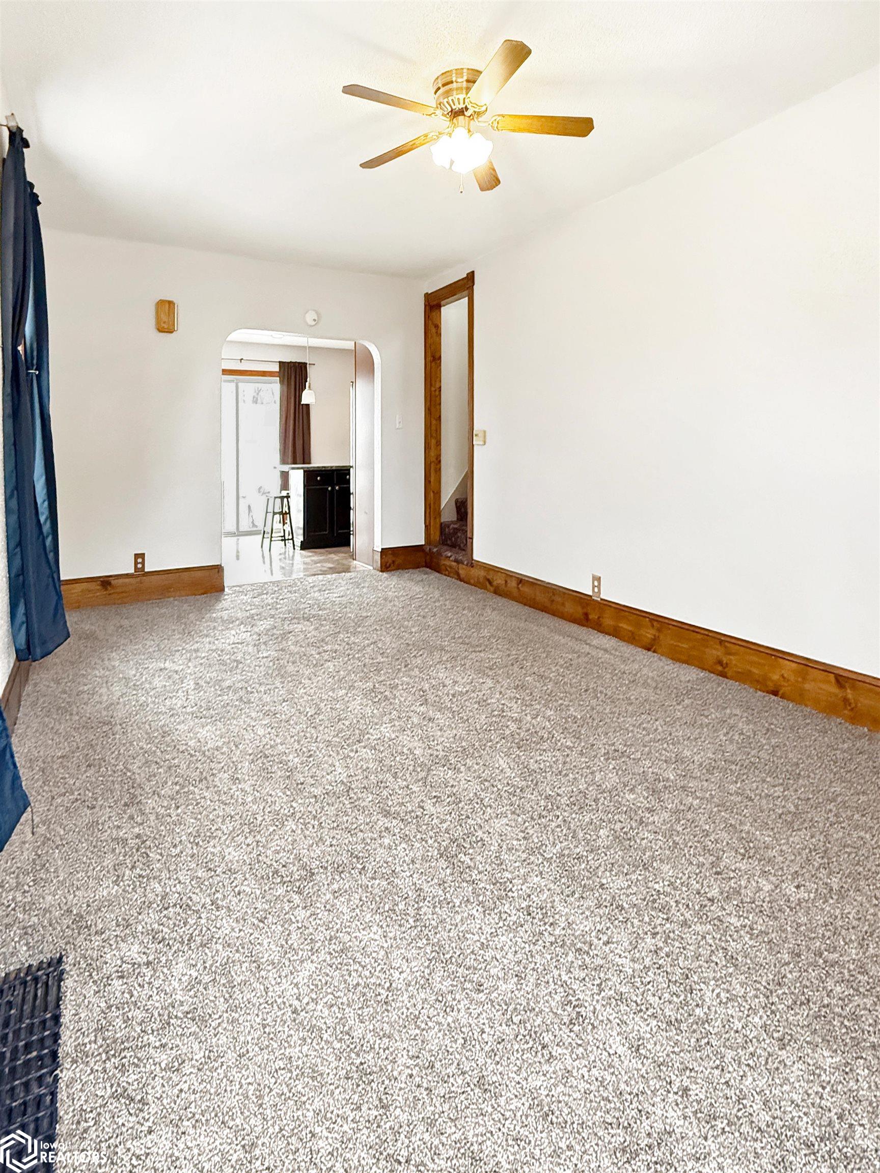 114 4th Street, Hampton, Iowa image 13