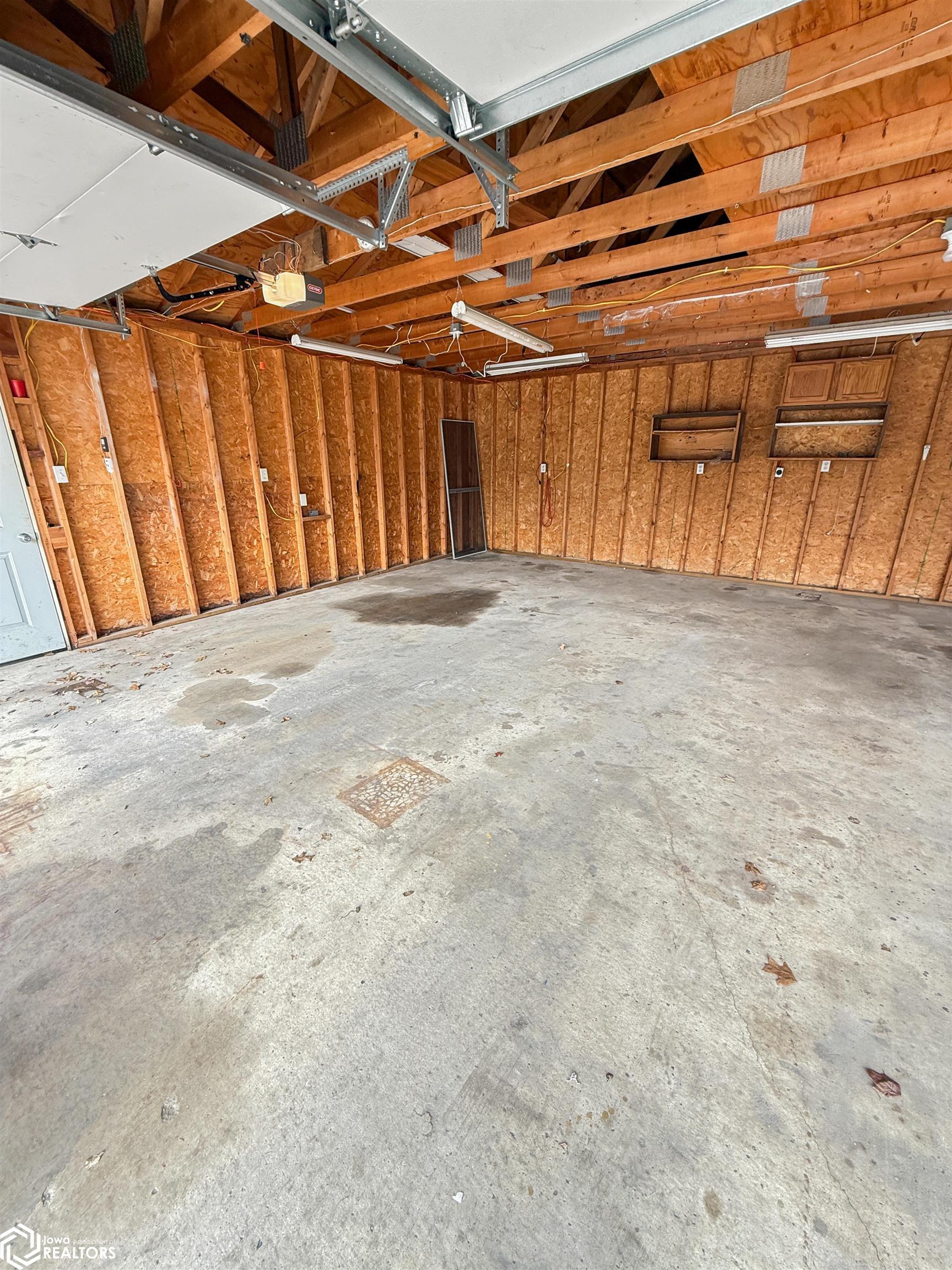 114 4th Street, Hampton, Iowa image 30