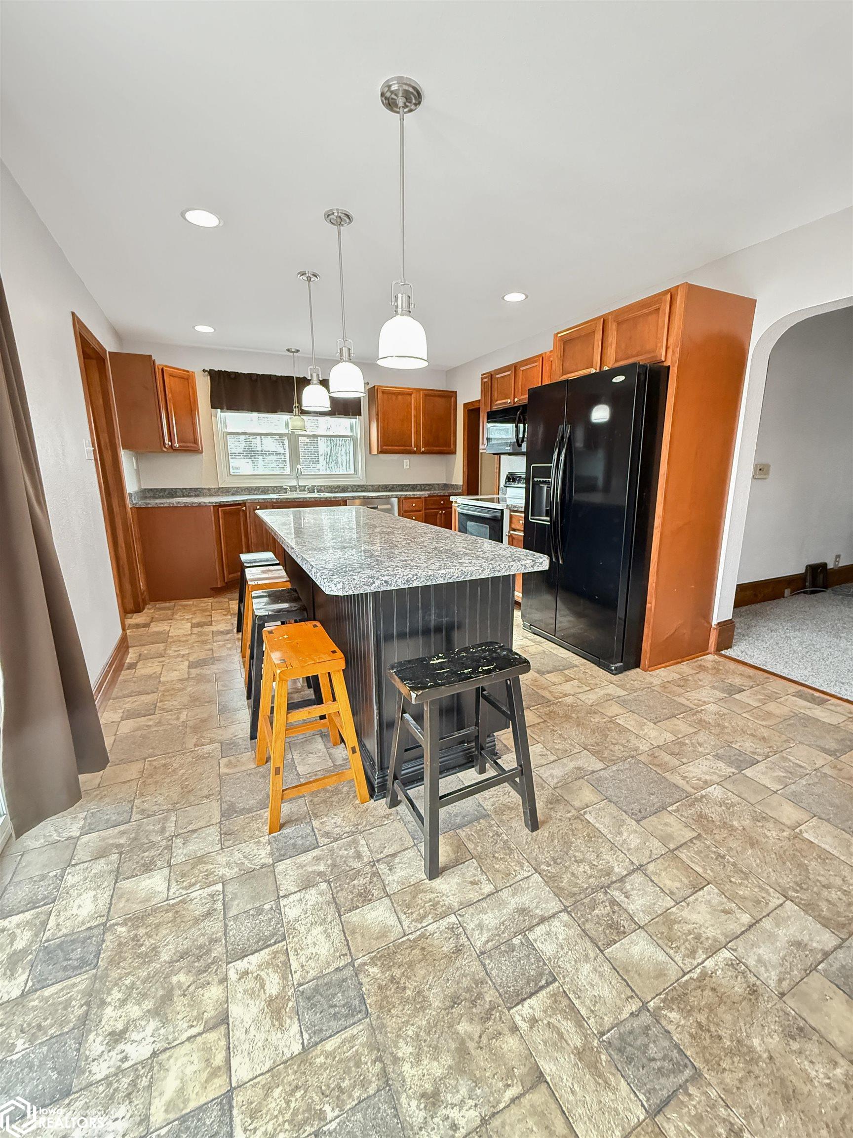114 4th Street, Hampton, Iowa image 4