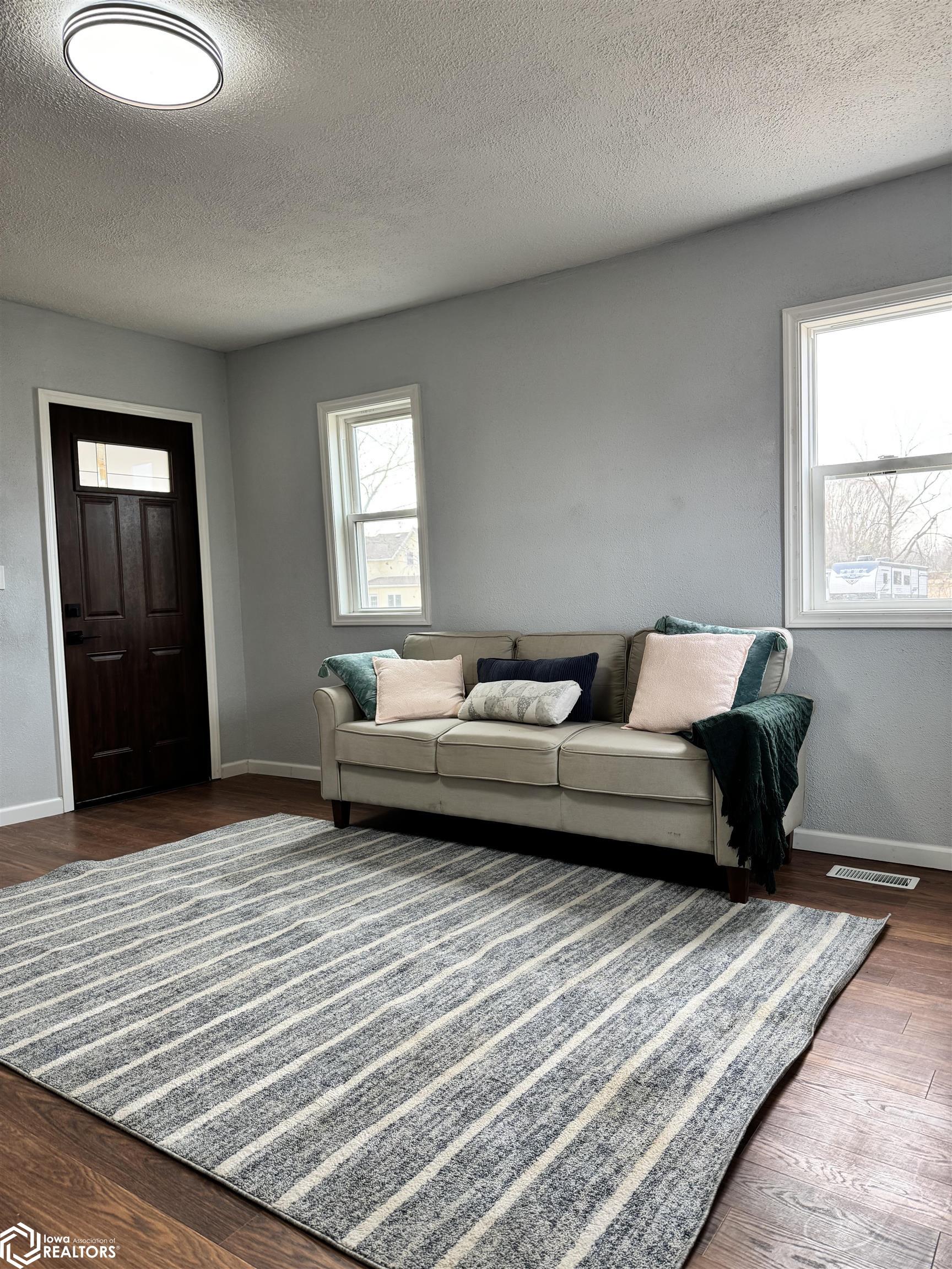 507 N Maple Street, Jefferson, Iowa image 3