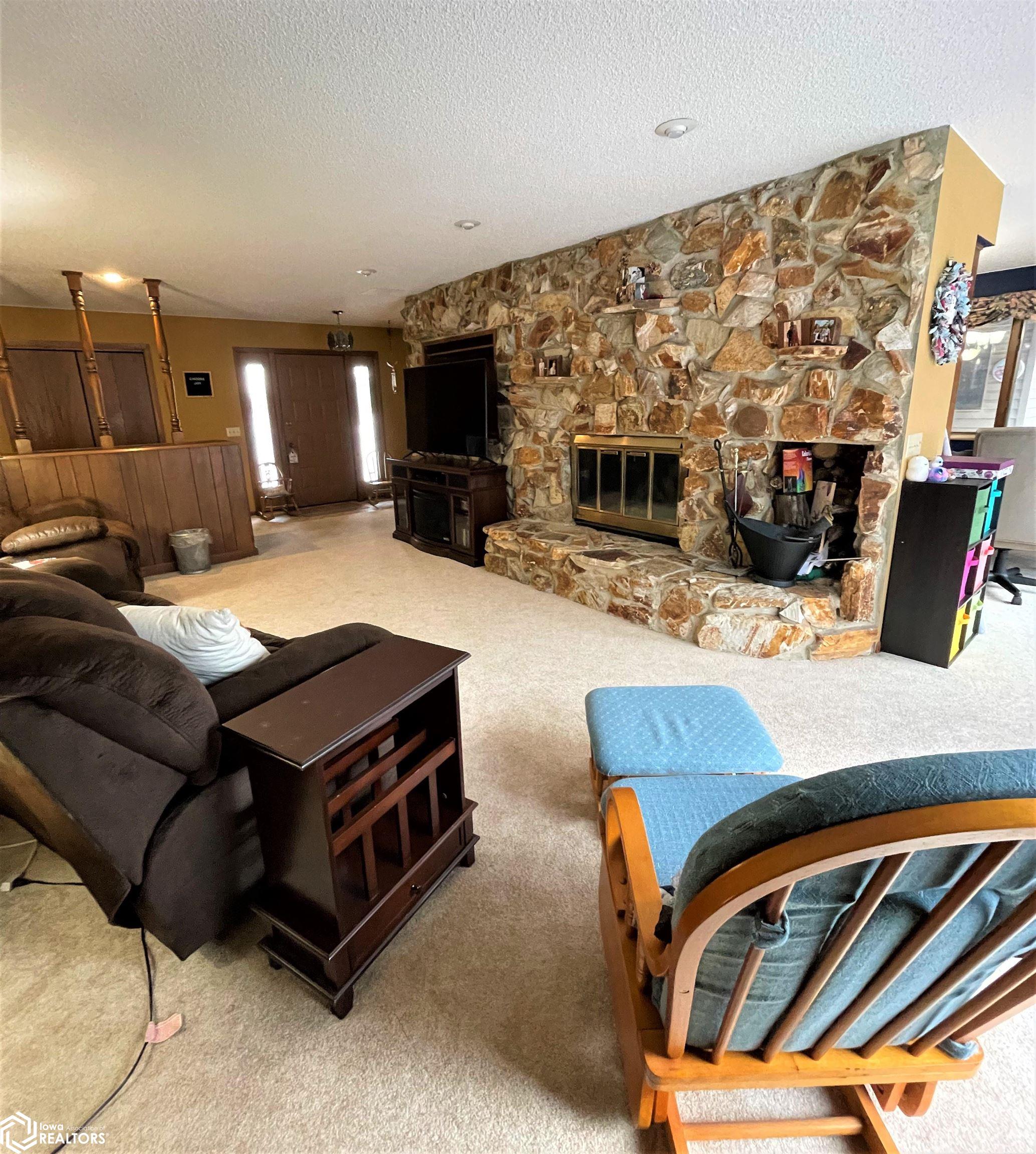 500 Royale Oaks Drive, Algona, Iowa image 21