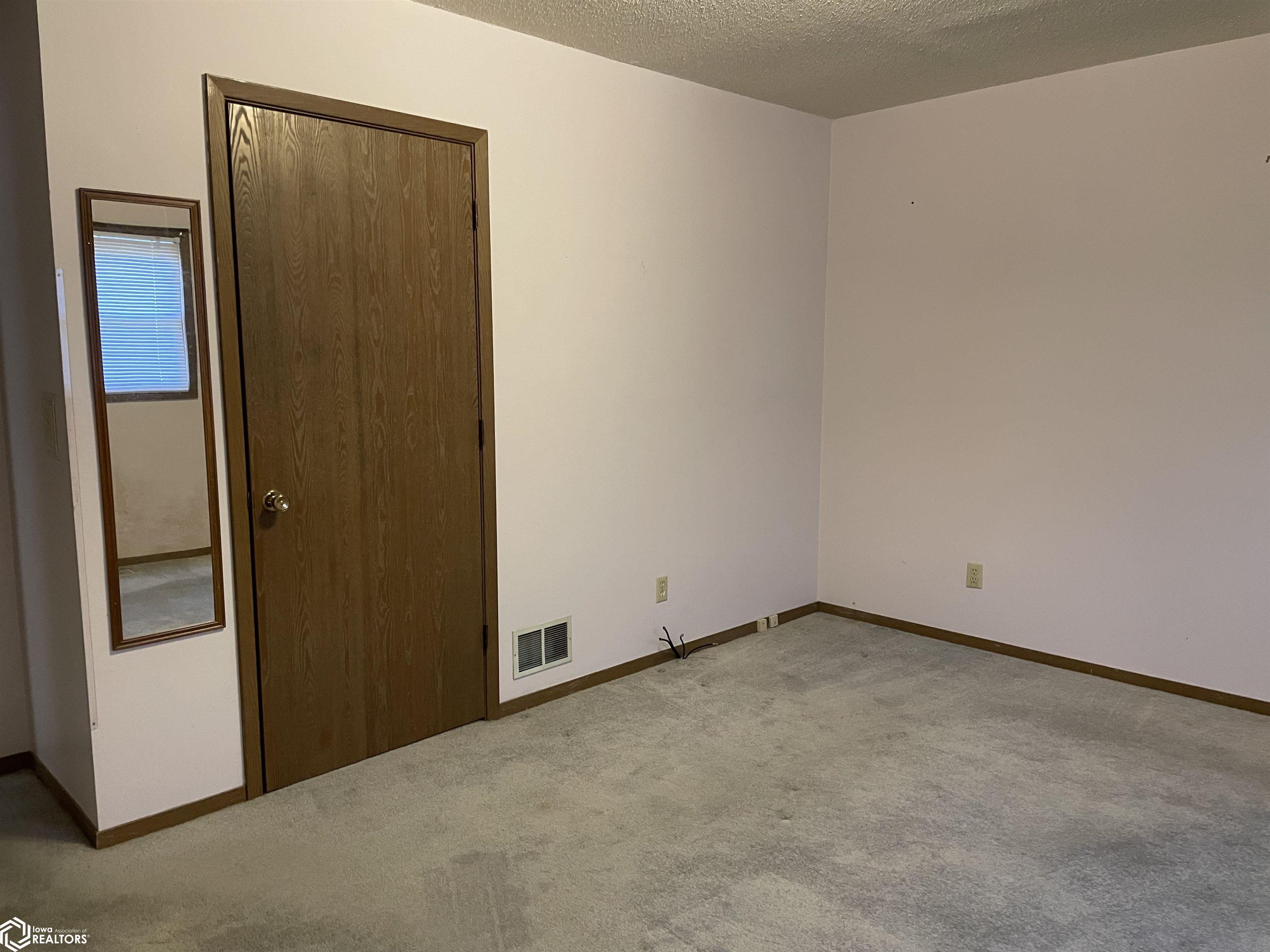 12 Pawnee, Keokuk, Iowa image 10