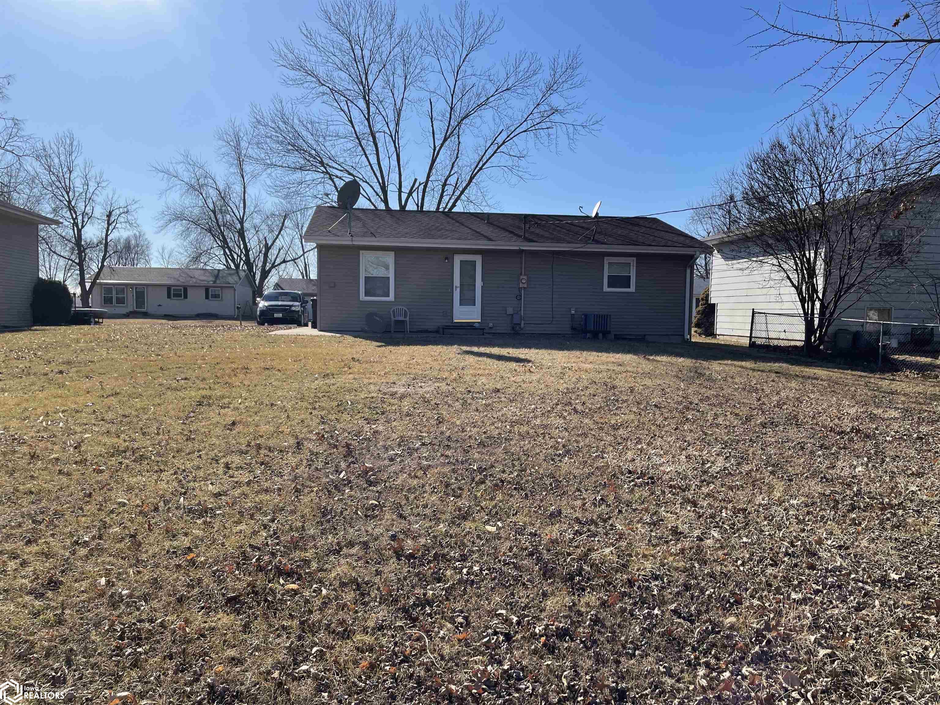 12 Pawnee, Keokuk, Iowa image 3
