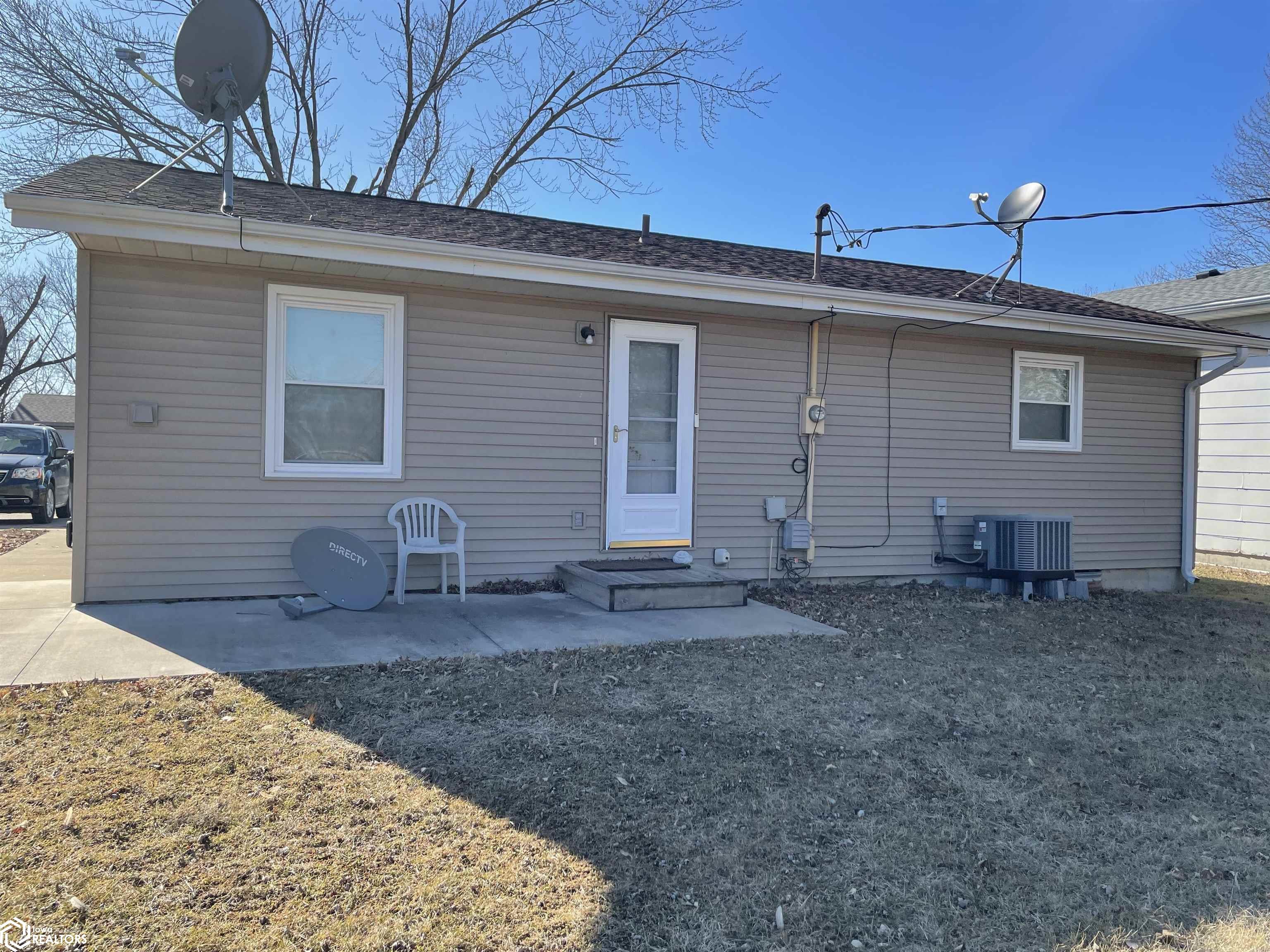 12 Pawnee, Keokuk, Iowa image 4