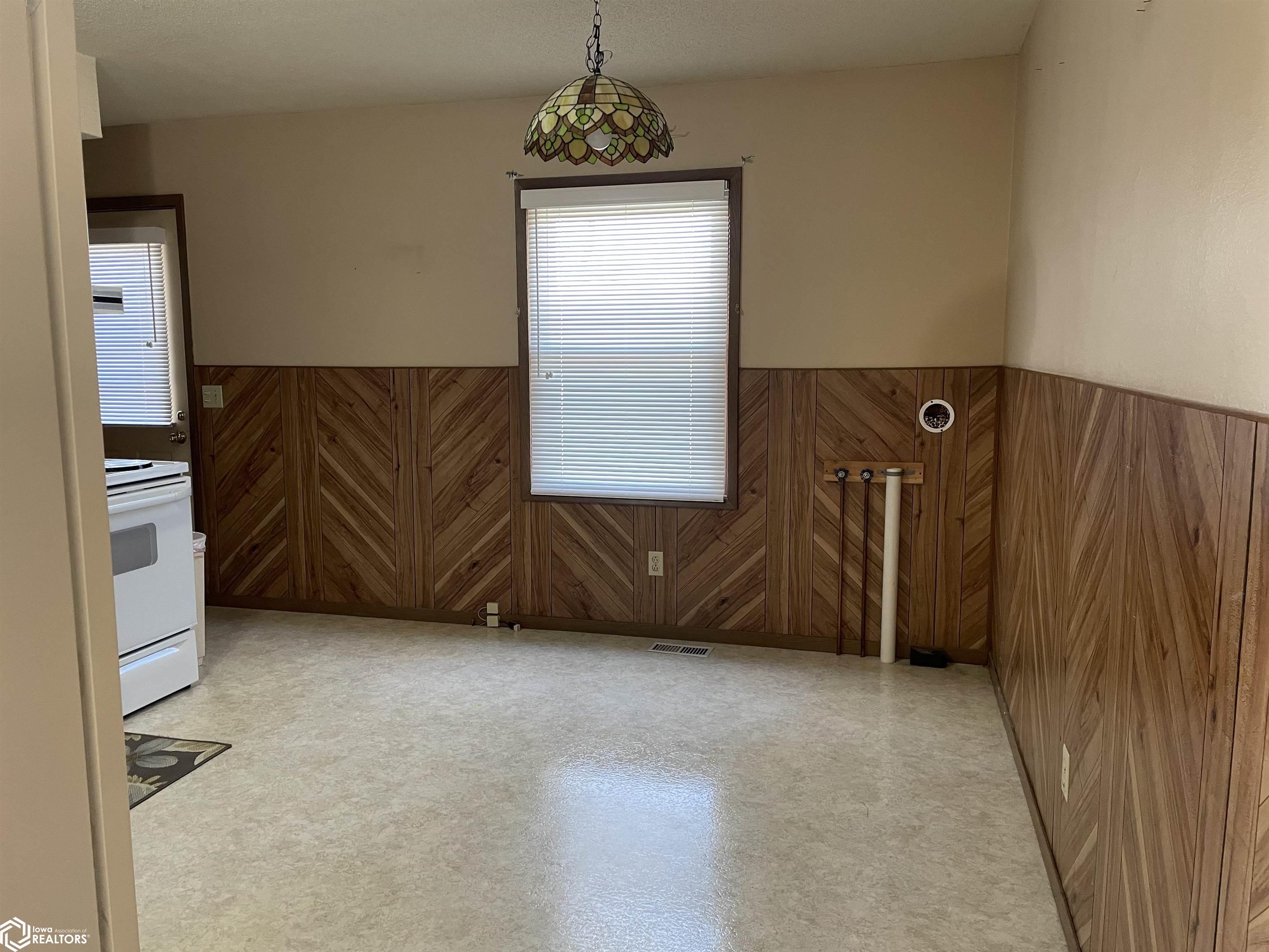 12 Pawnee, Keokuk, Iowa image 6