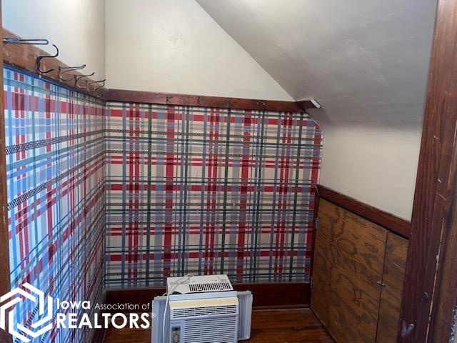 356 Main Avenue, Britt, Iowa image 17