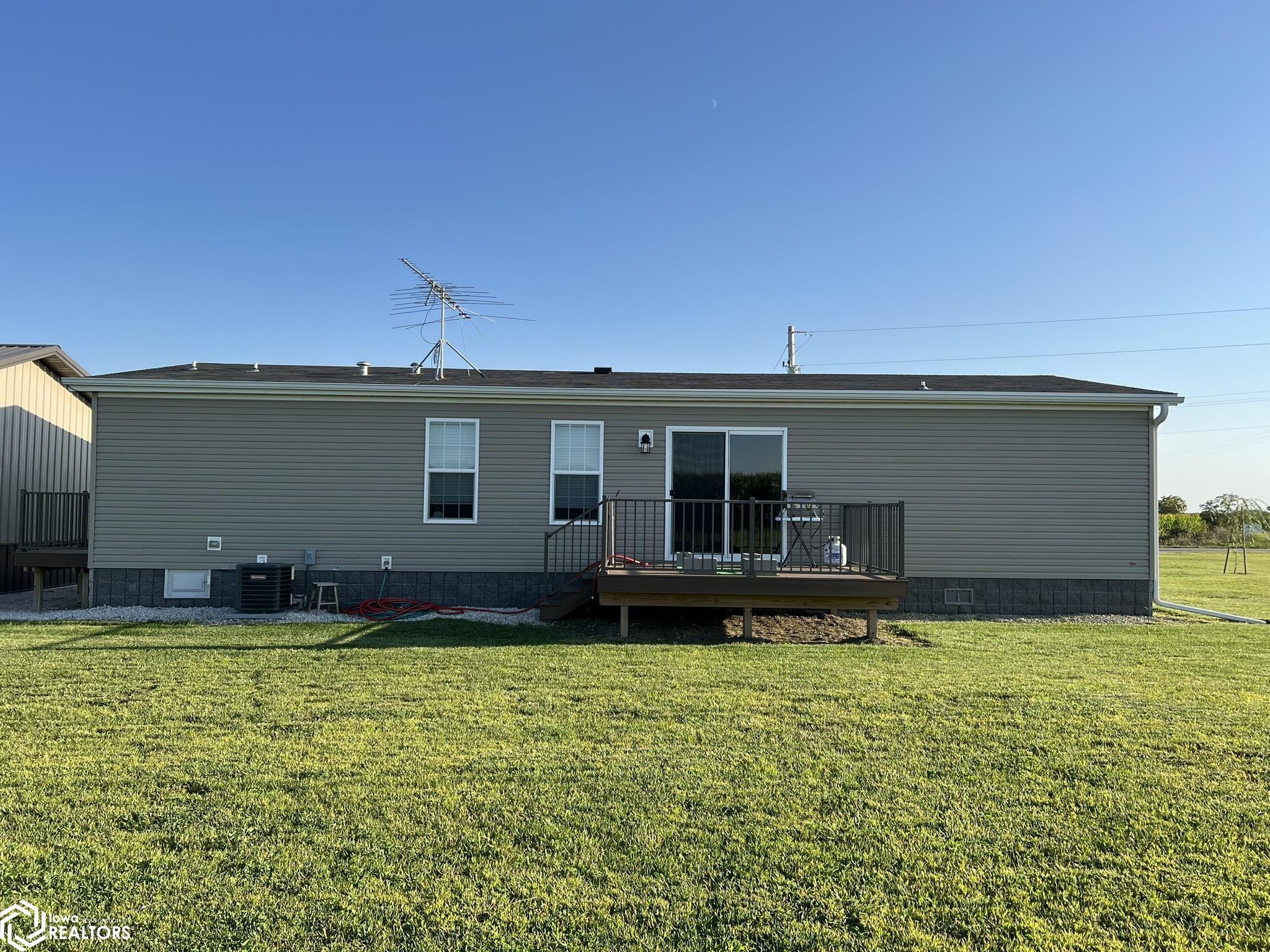 1803 Elk Street, Osceola, Iowa image 9