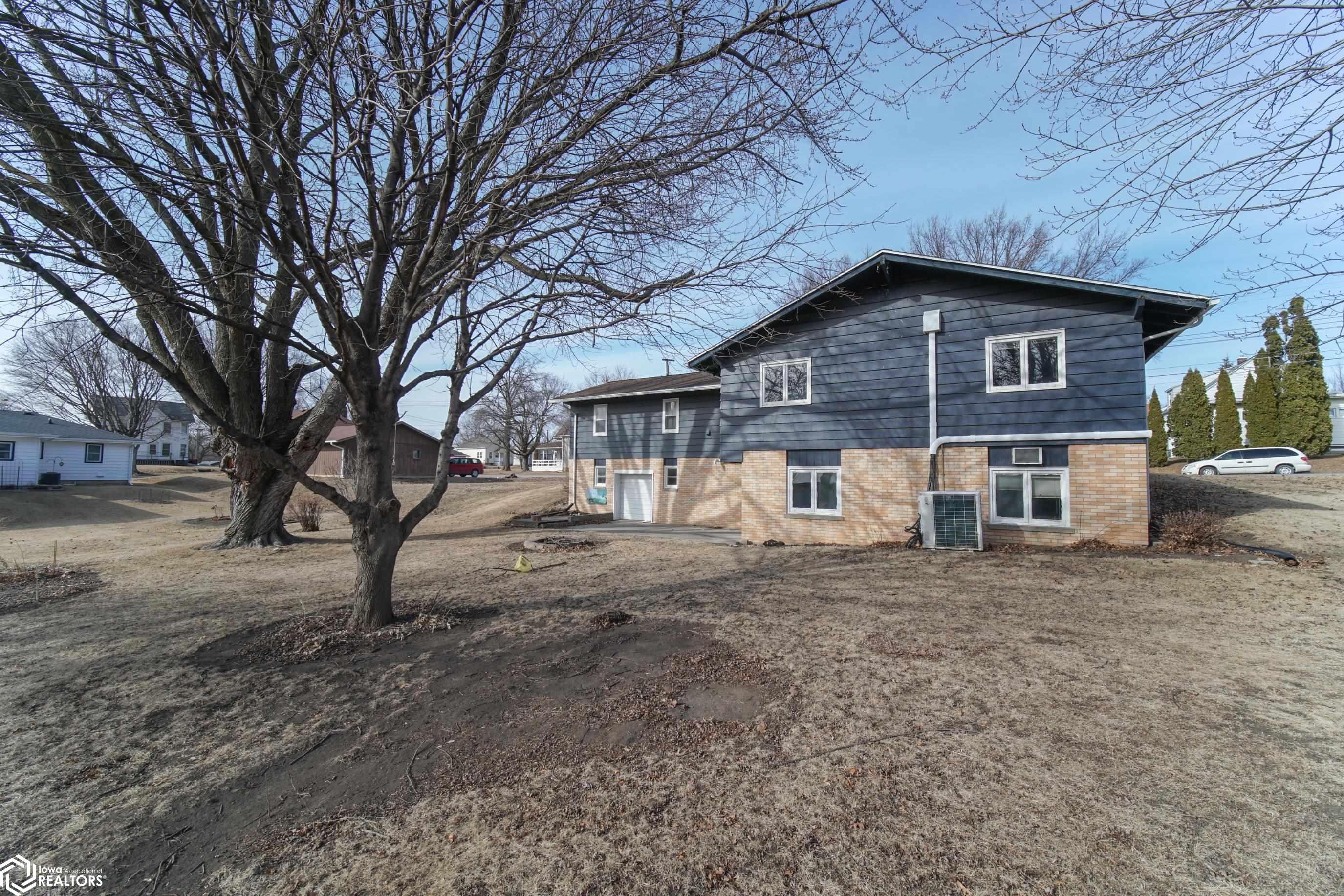 504 M Avenue, Grundy Center, Iowa image 5