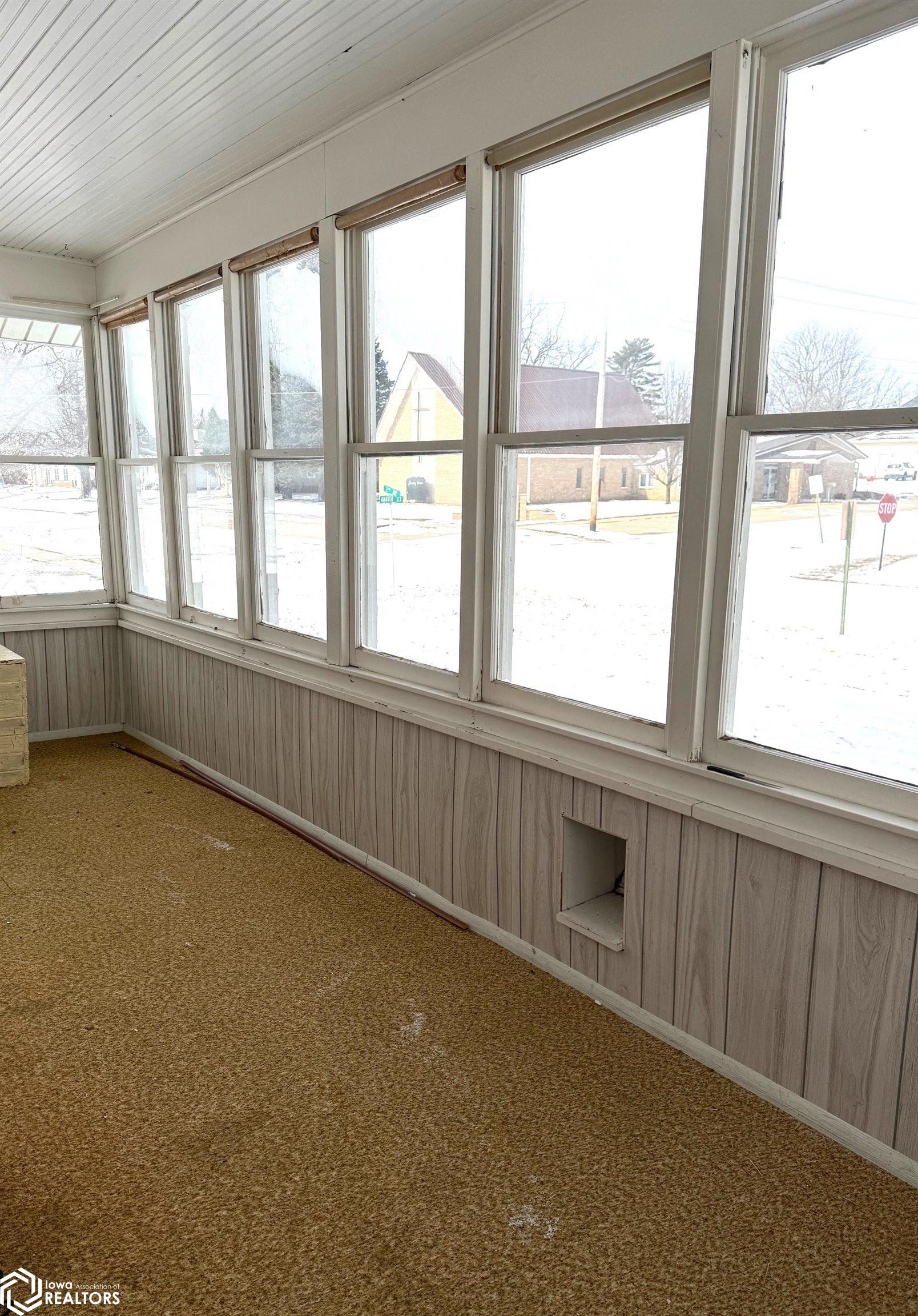 902 2nd Avenue, Ackley, Iowa image 31