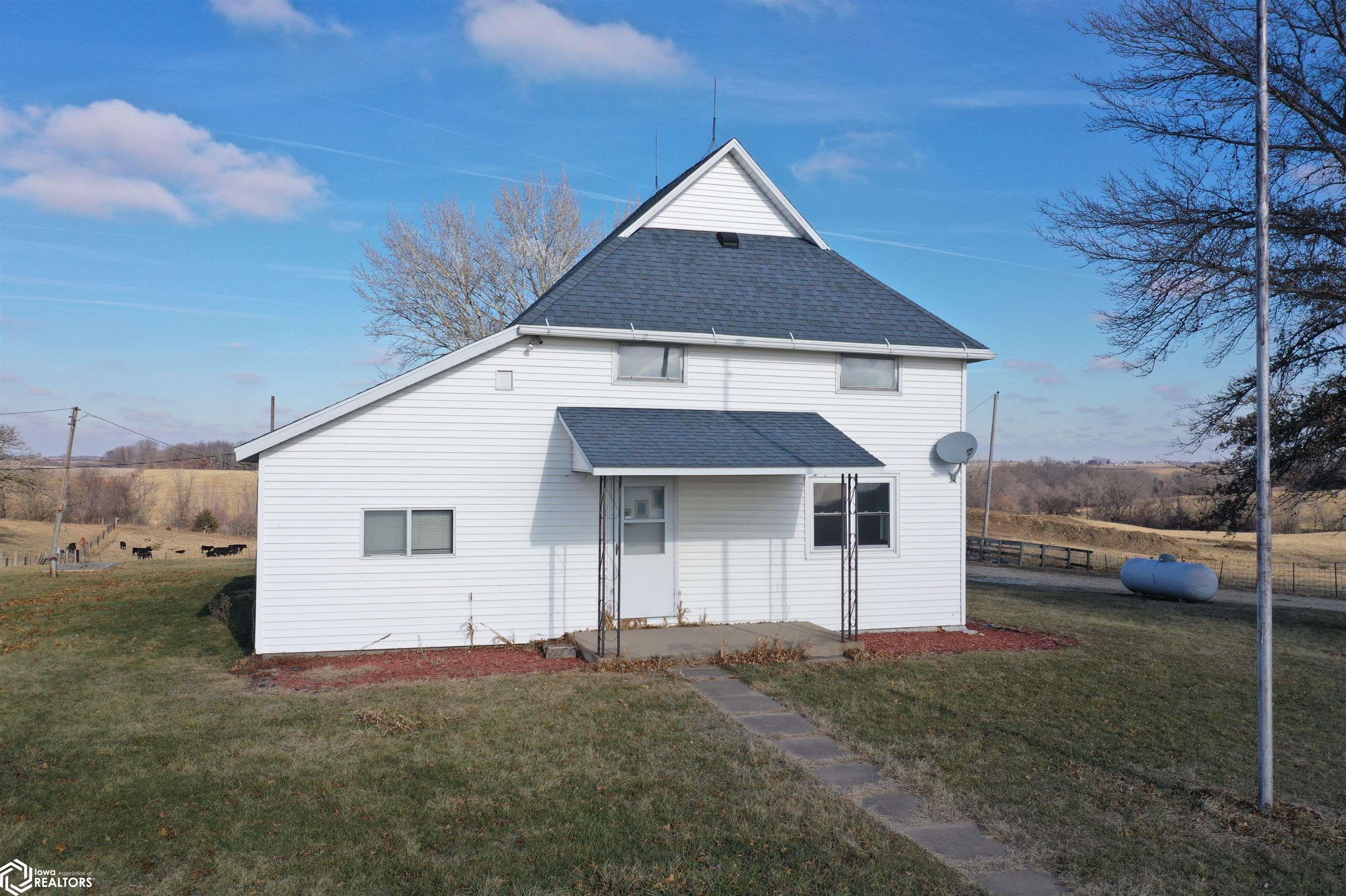 17003 245th Street, Sigourney, Iowa image 7