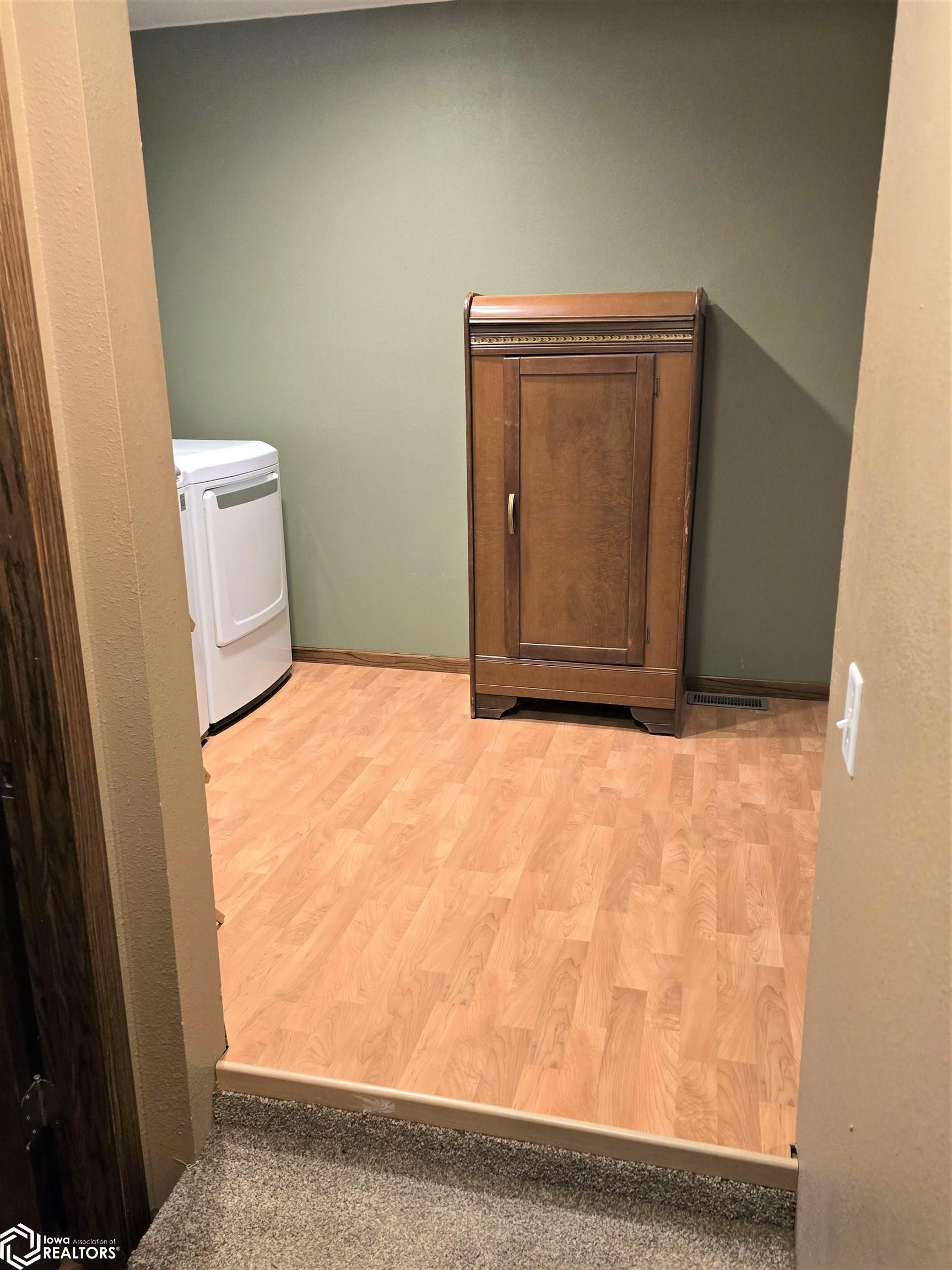 1704 30th Avenue, West Bend, Iowa image 22