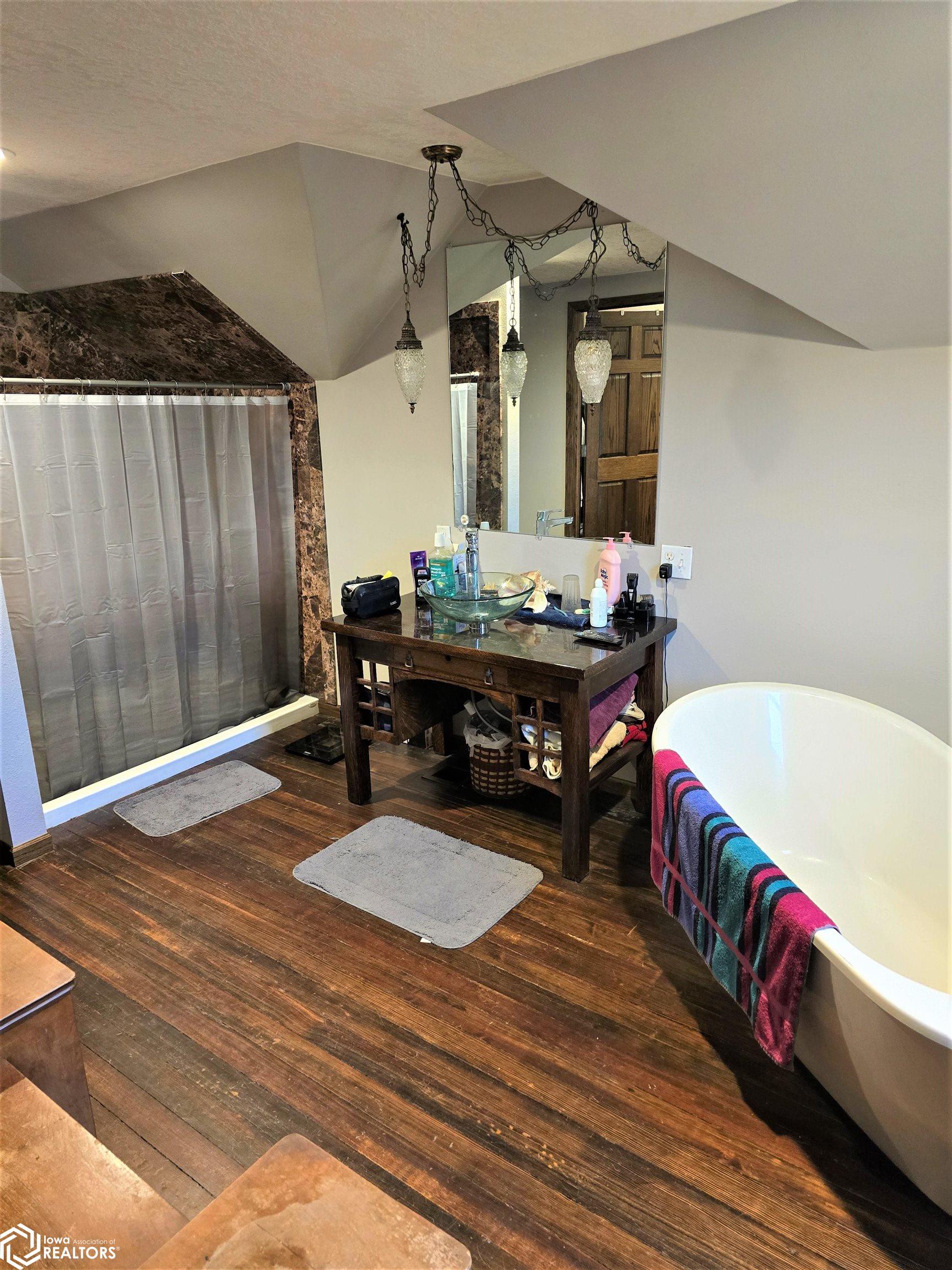 1704 30th Avenue, West Bend, Iowa image 31
