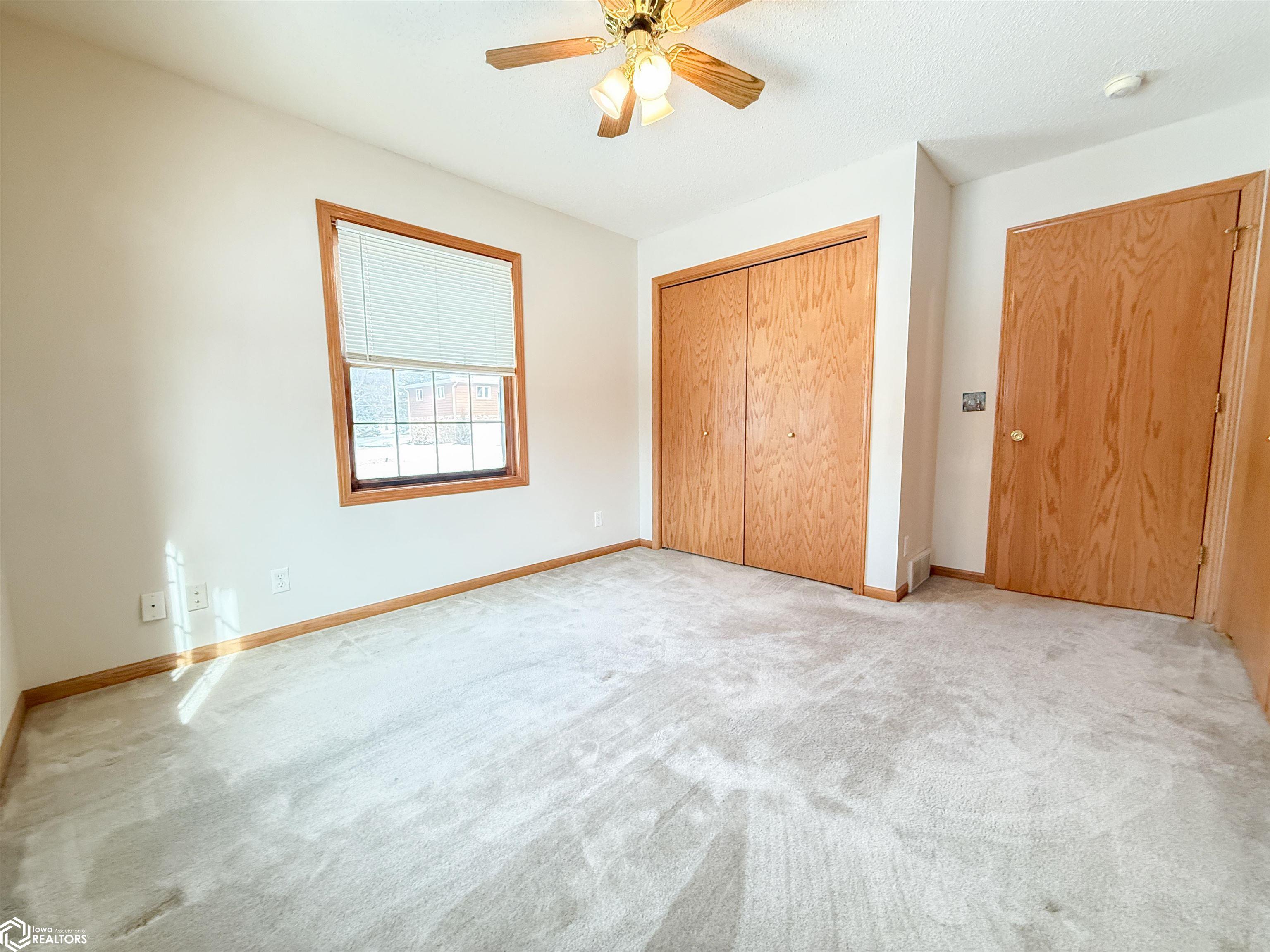 1656 Dorell Drive, Hampton, Iowa image 19