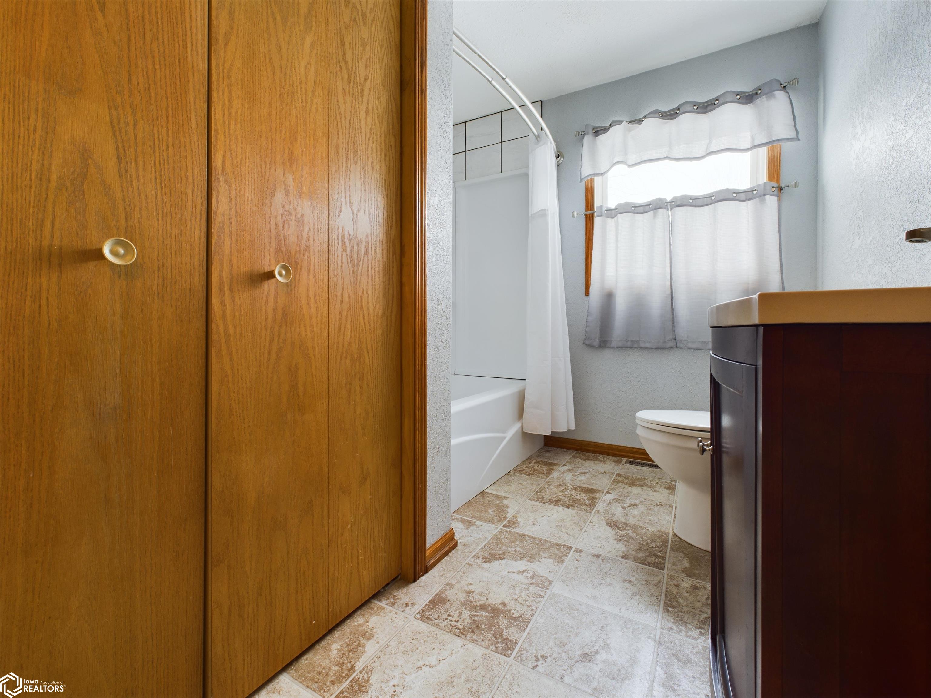 725 Bunker Dr, Warsaw, Illinois image 15
