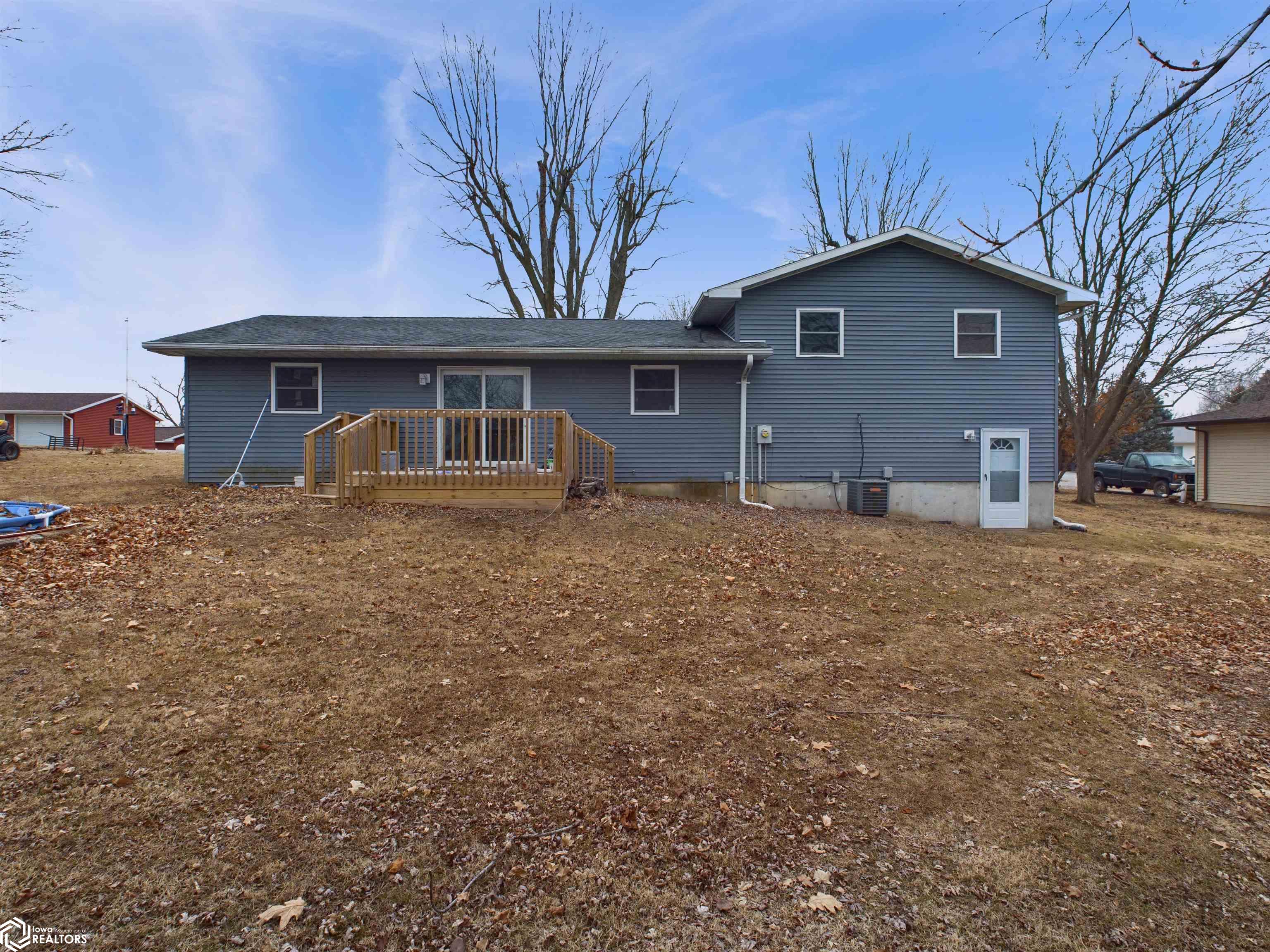 725 Bunker Dr, Warsaw, Illinois image 4