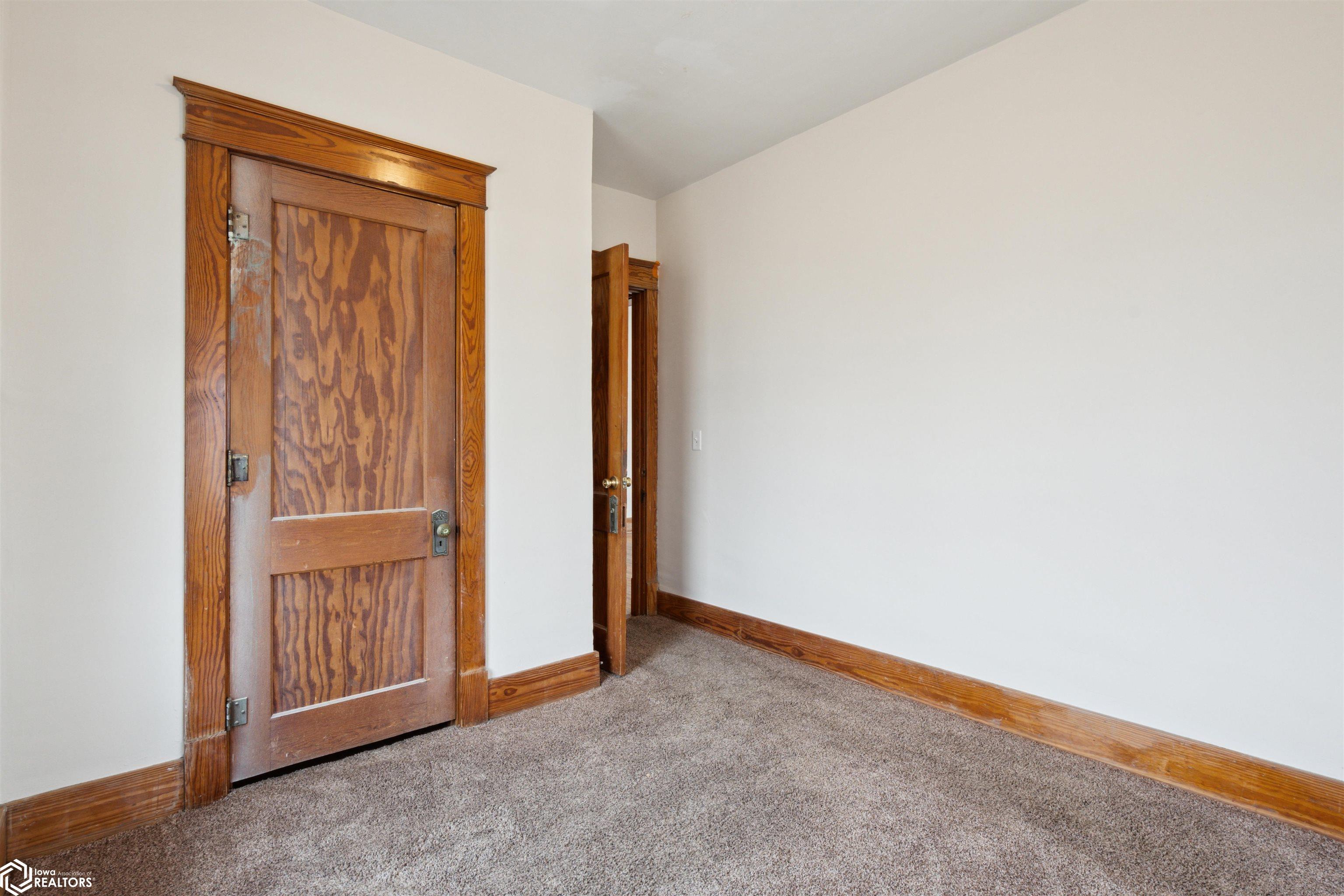 403 S 3rd Street, Montezuma, Iowa image 12