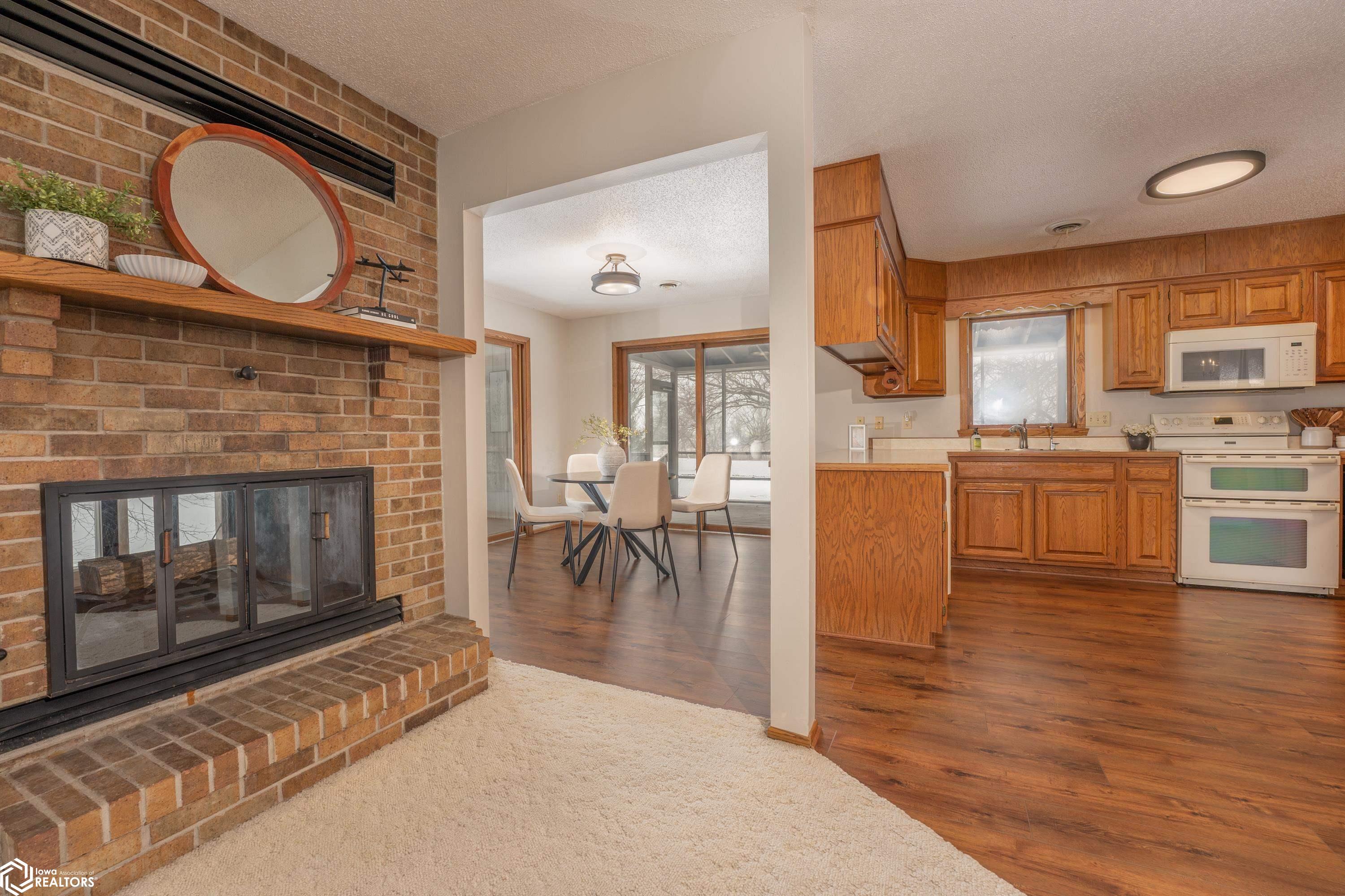 24411 Maple Dr, Lake Mills, Iowa image 11
