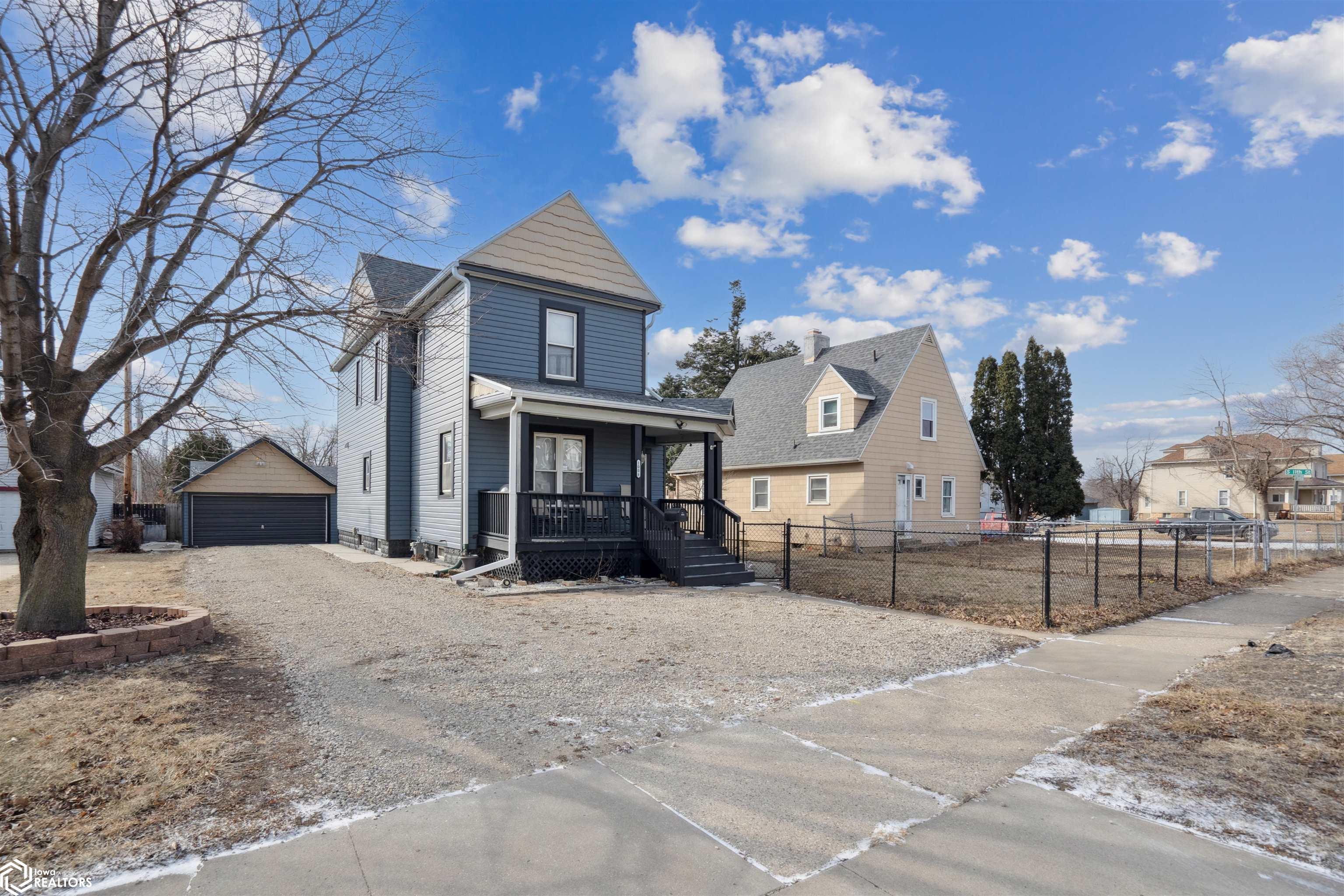 1008 W Church Street, Marshalltown, Iowa image 2