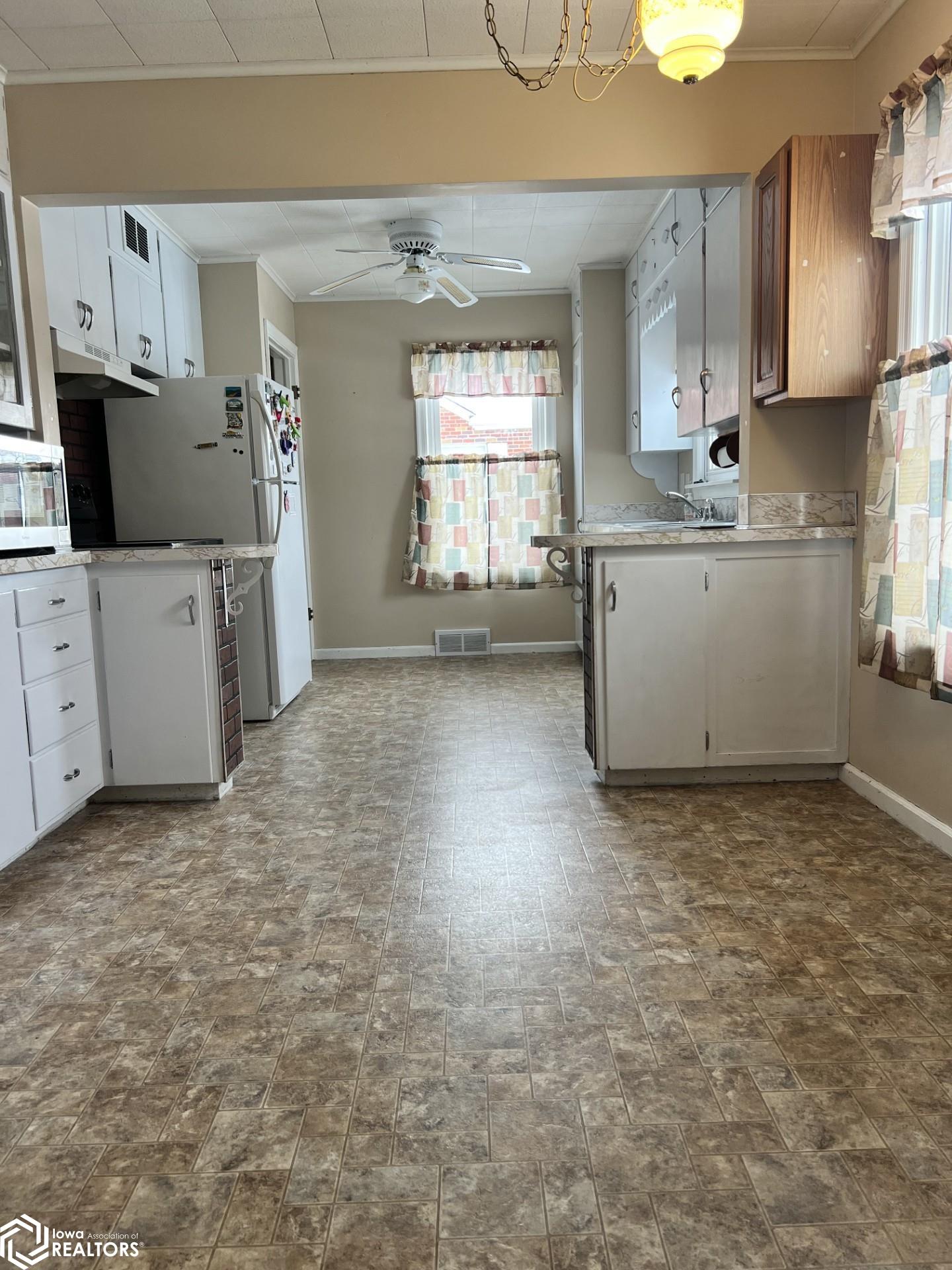 2115 Avenue D, Fort Madison, Iowa image 8