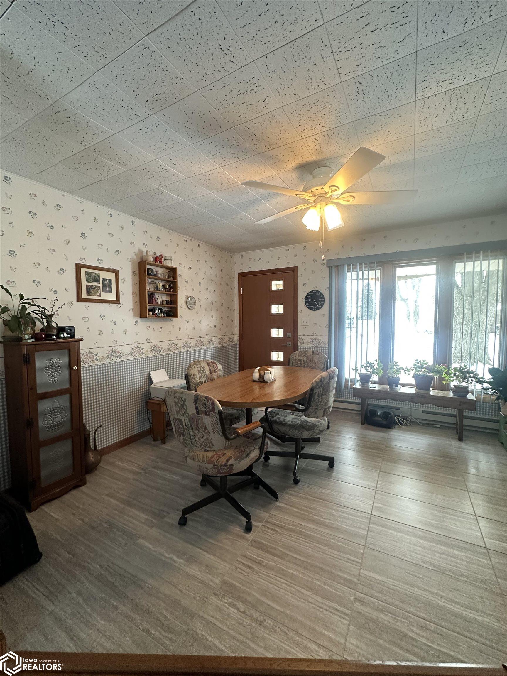 304 S Cedar Street, Wapello, Iowa image 11