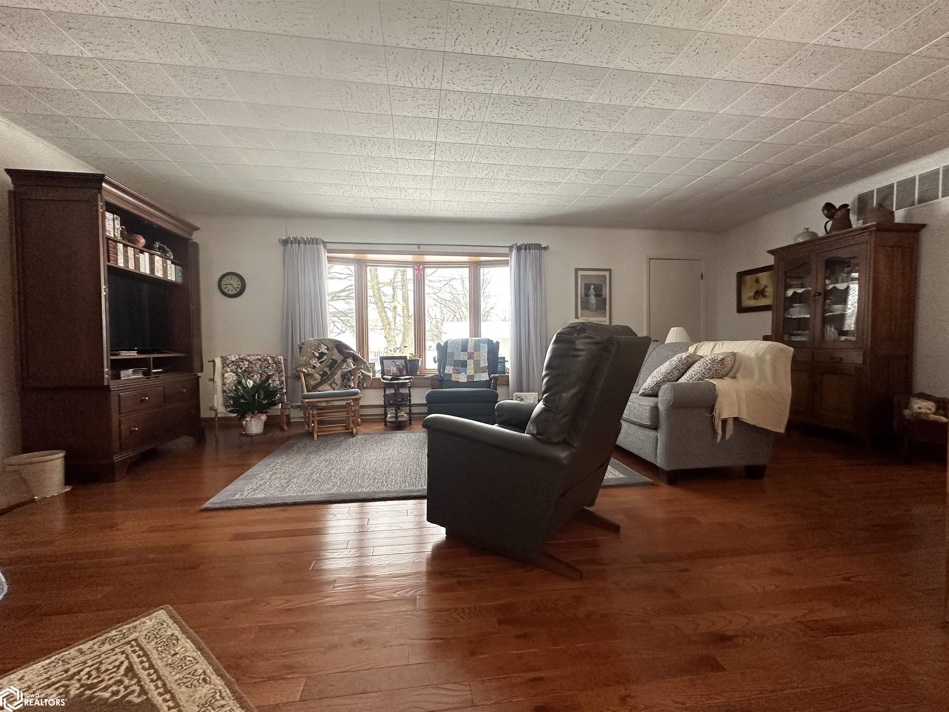 304 S Cedar Street, Wapello, Iowa image 15
