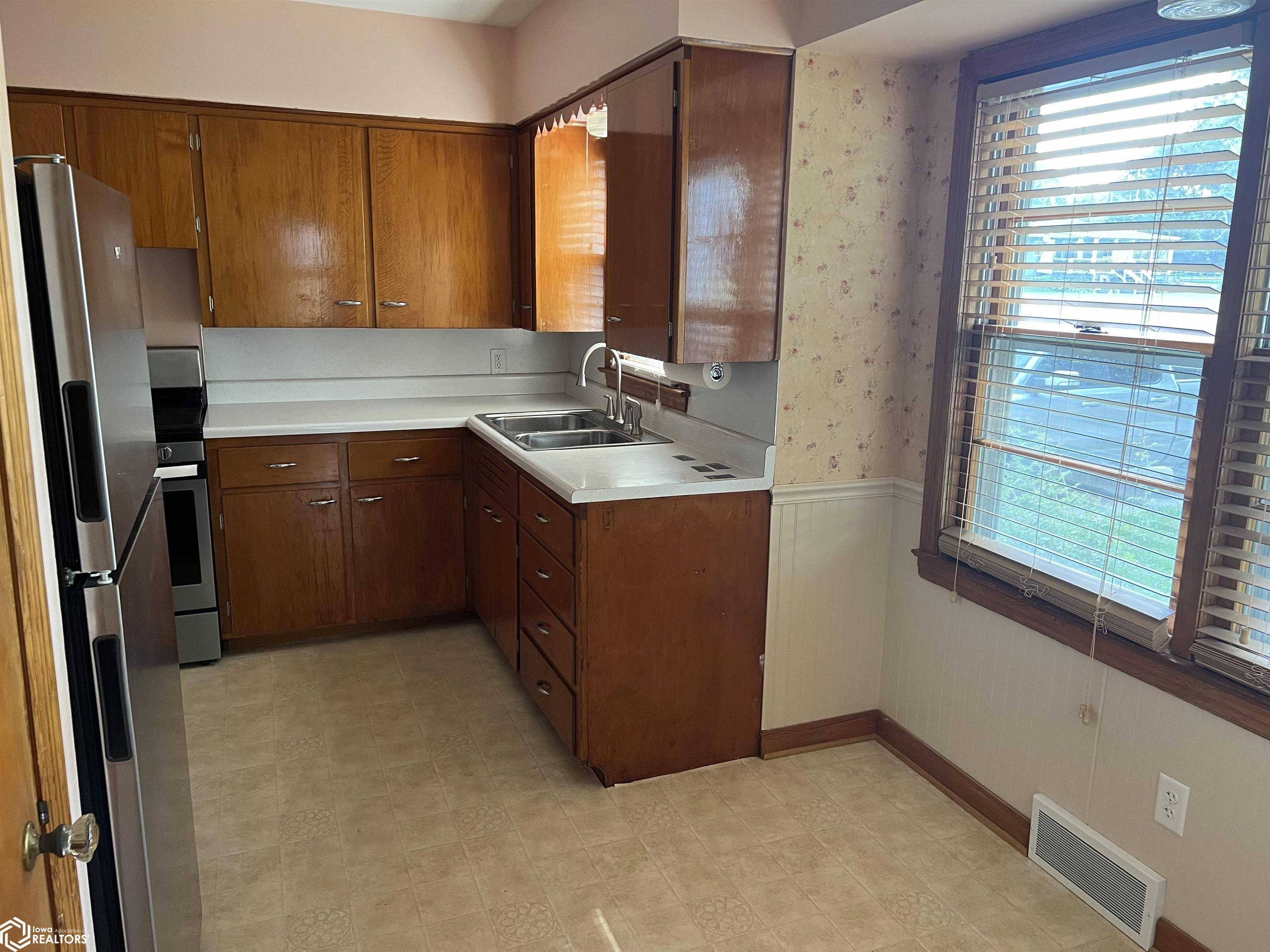 440 Mckinley Avenue, Ottumwa, Iowa image 5