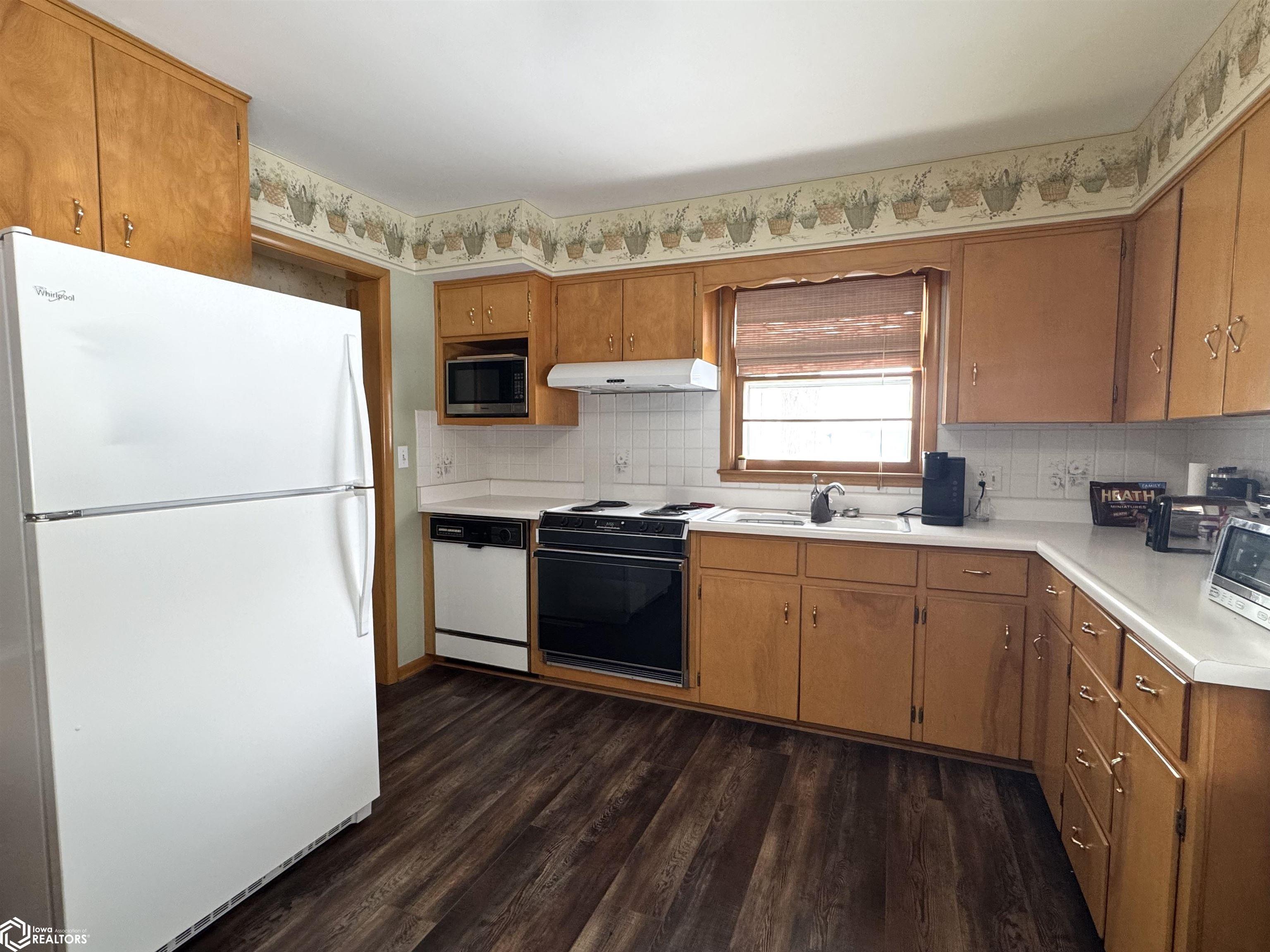 1000 N Sumner Avenue, Creston, Iowa image 13