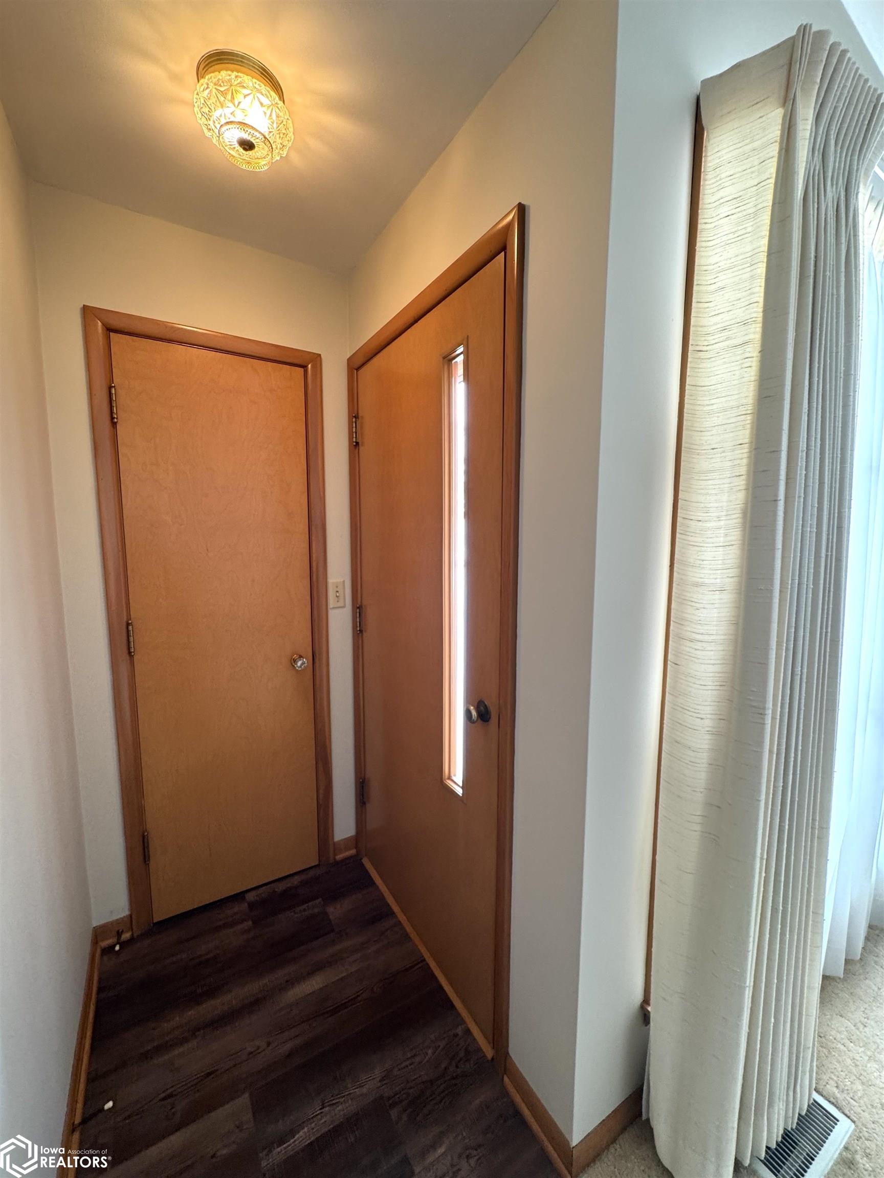 1000 N Sumner Avenue, Creston, Iowa image 6