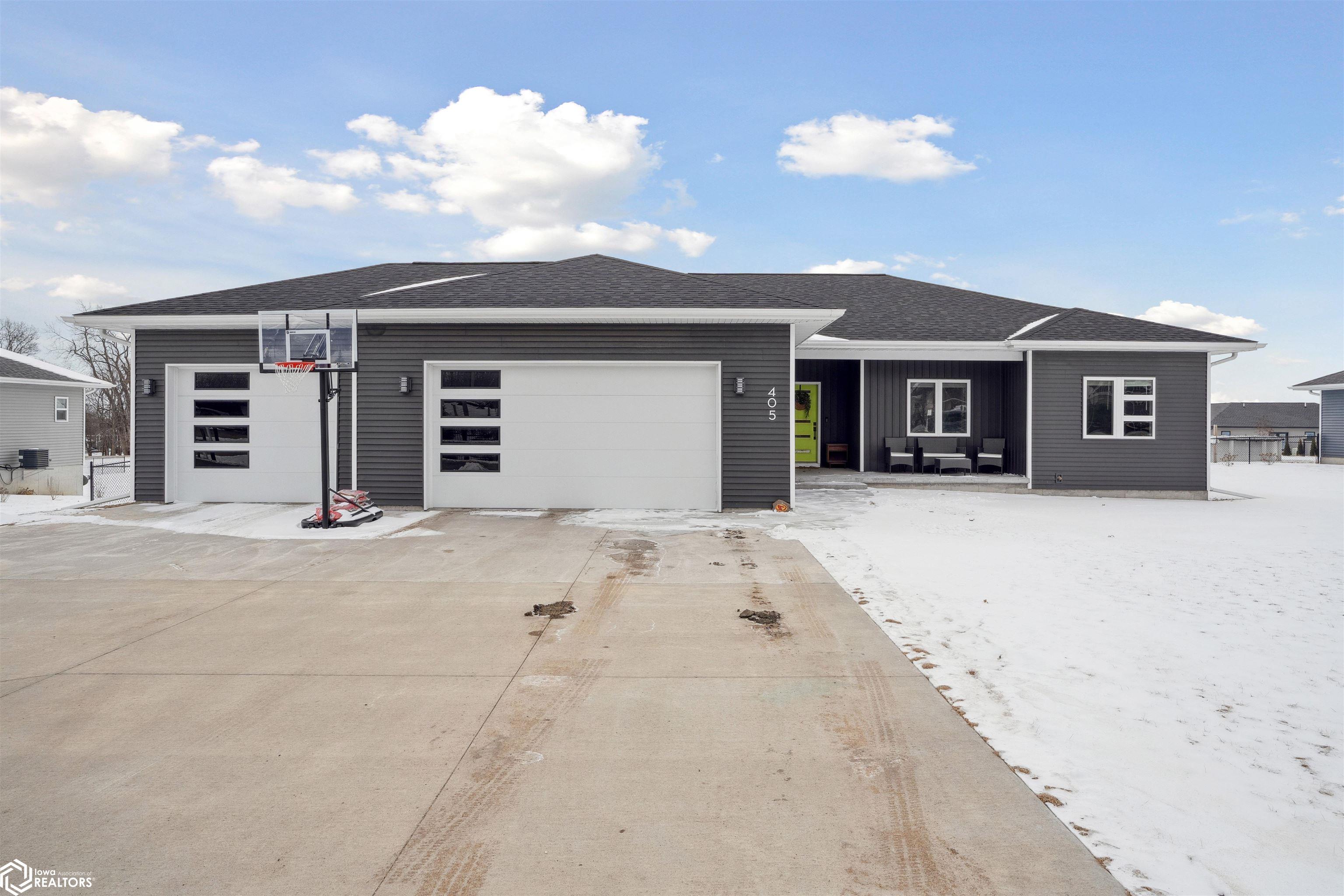 405 W Adams Street, New London, Iowa image 1