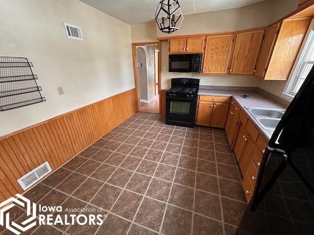 115 N Elm Street, Ottumwa, Iowa image 12