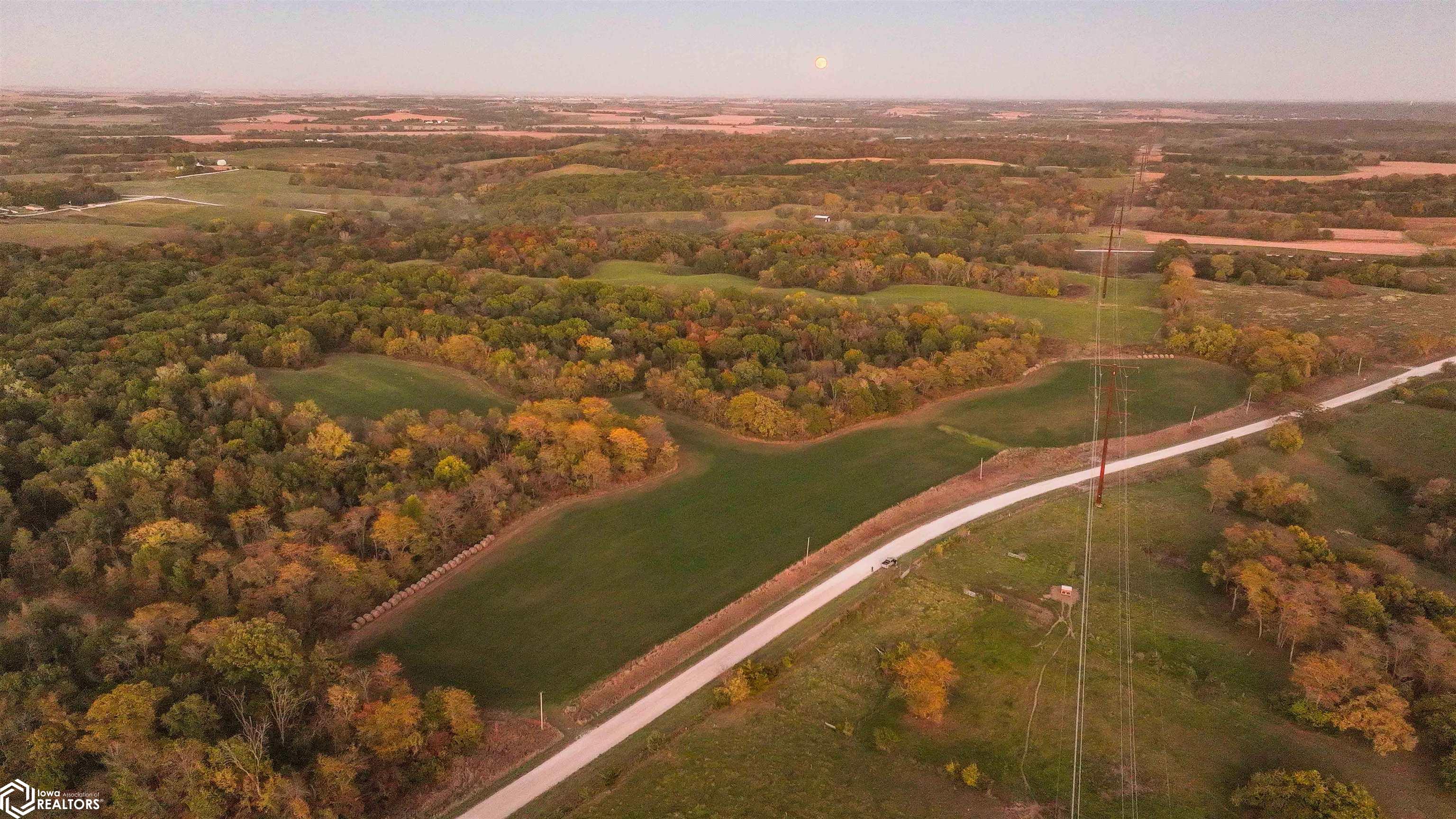 Whiskey Ridge Road, Ottumwa, Iowa image 11