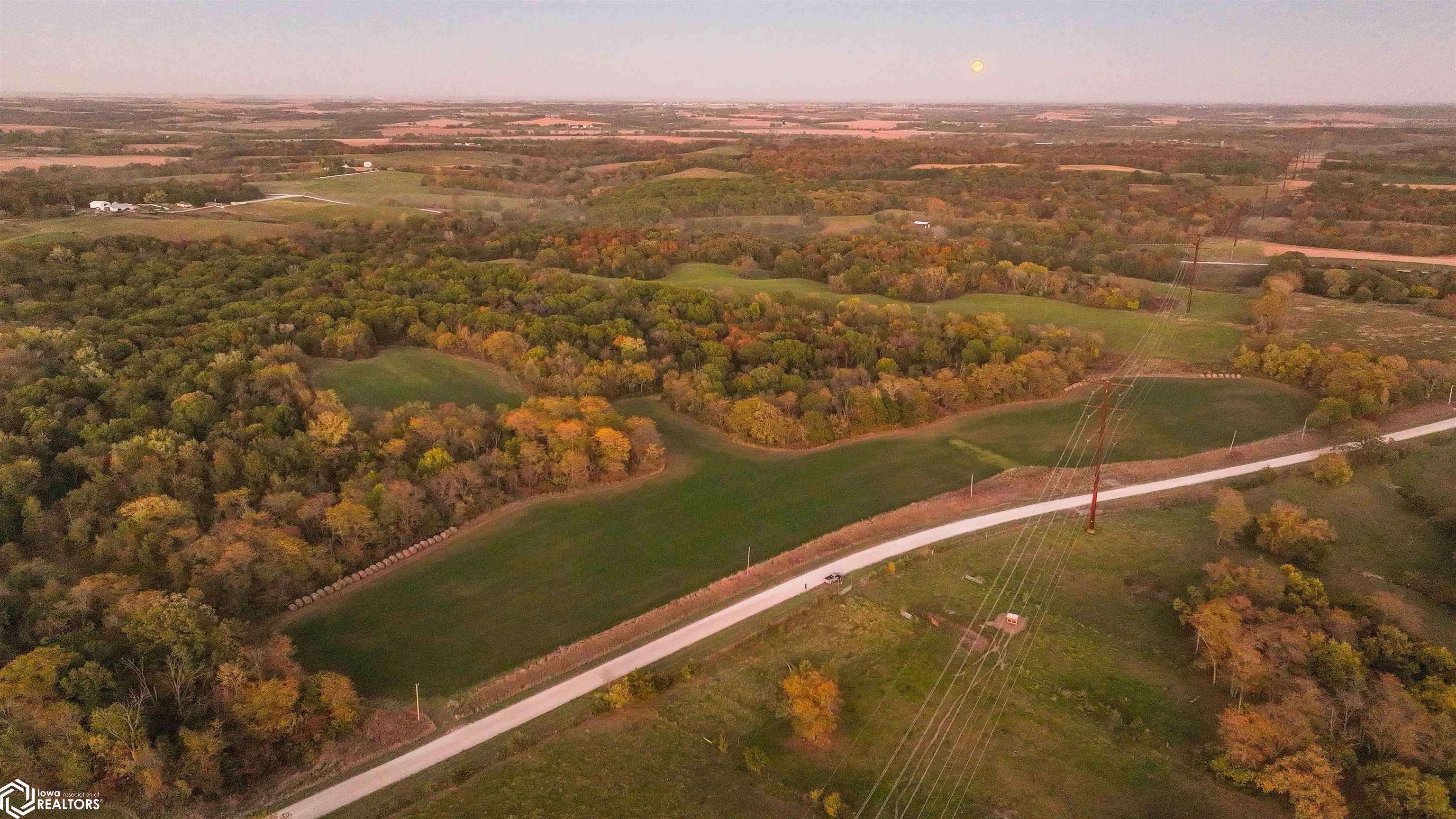 Whiskey Ridge Road, Ottumwa, Iowa image 12