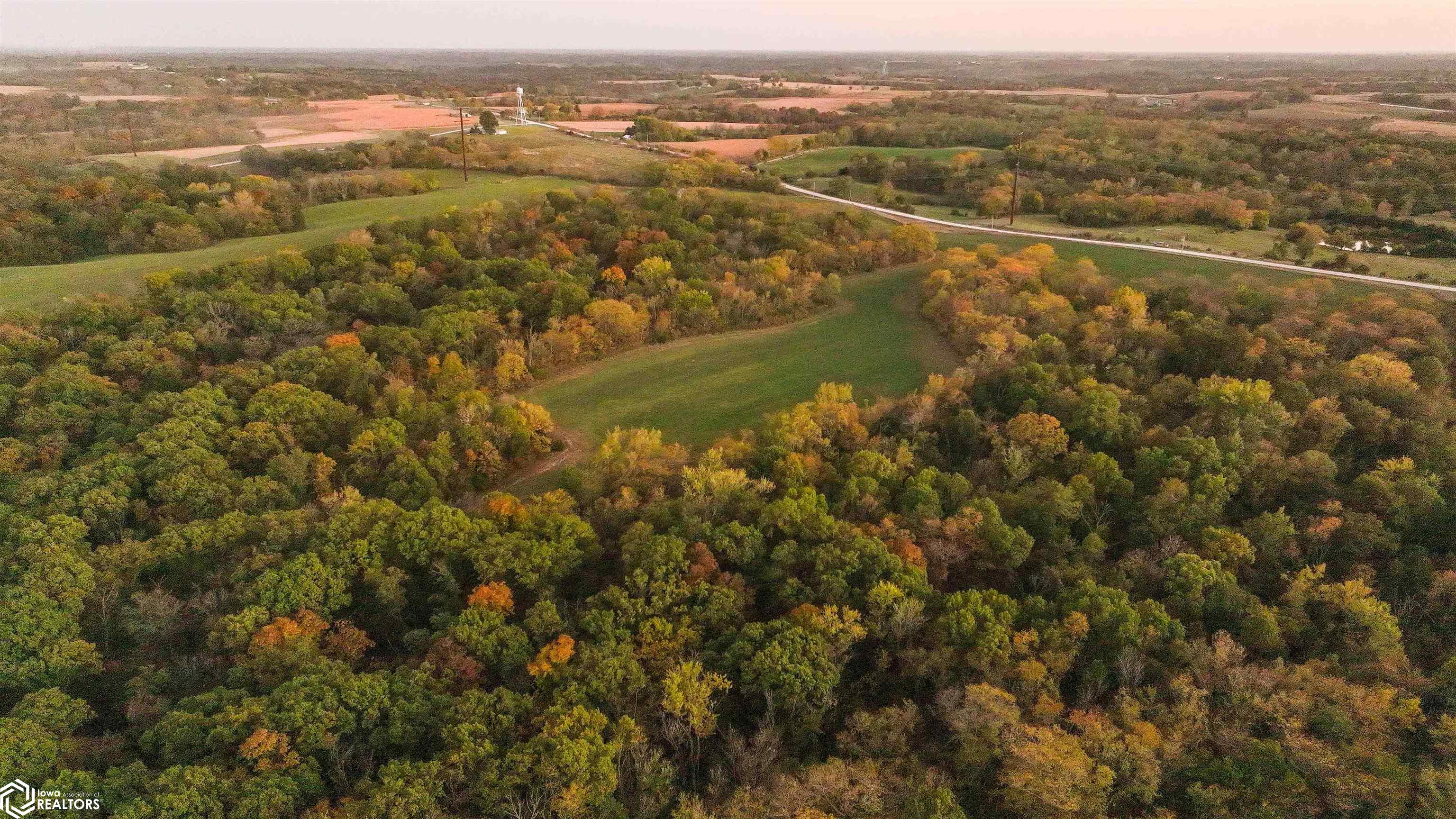 Whiskey Ridge Road, Ottumwa, Iowa image 8