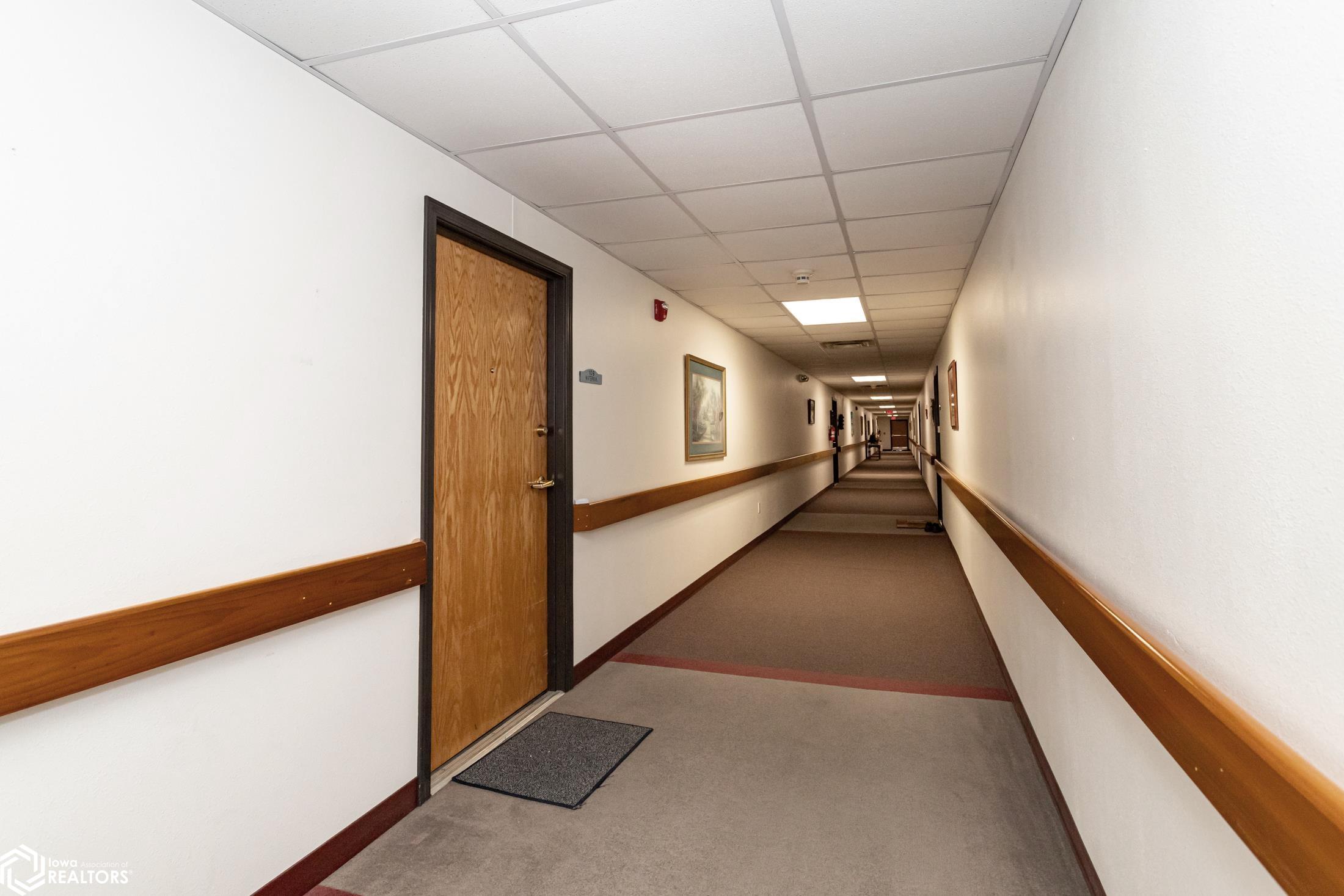 2901 S 2nd Street, Marshalltown, Iowa image 3