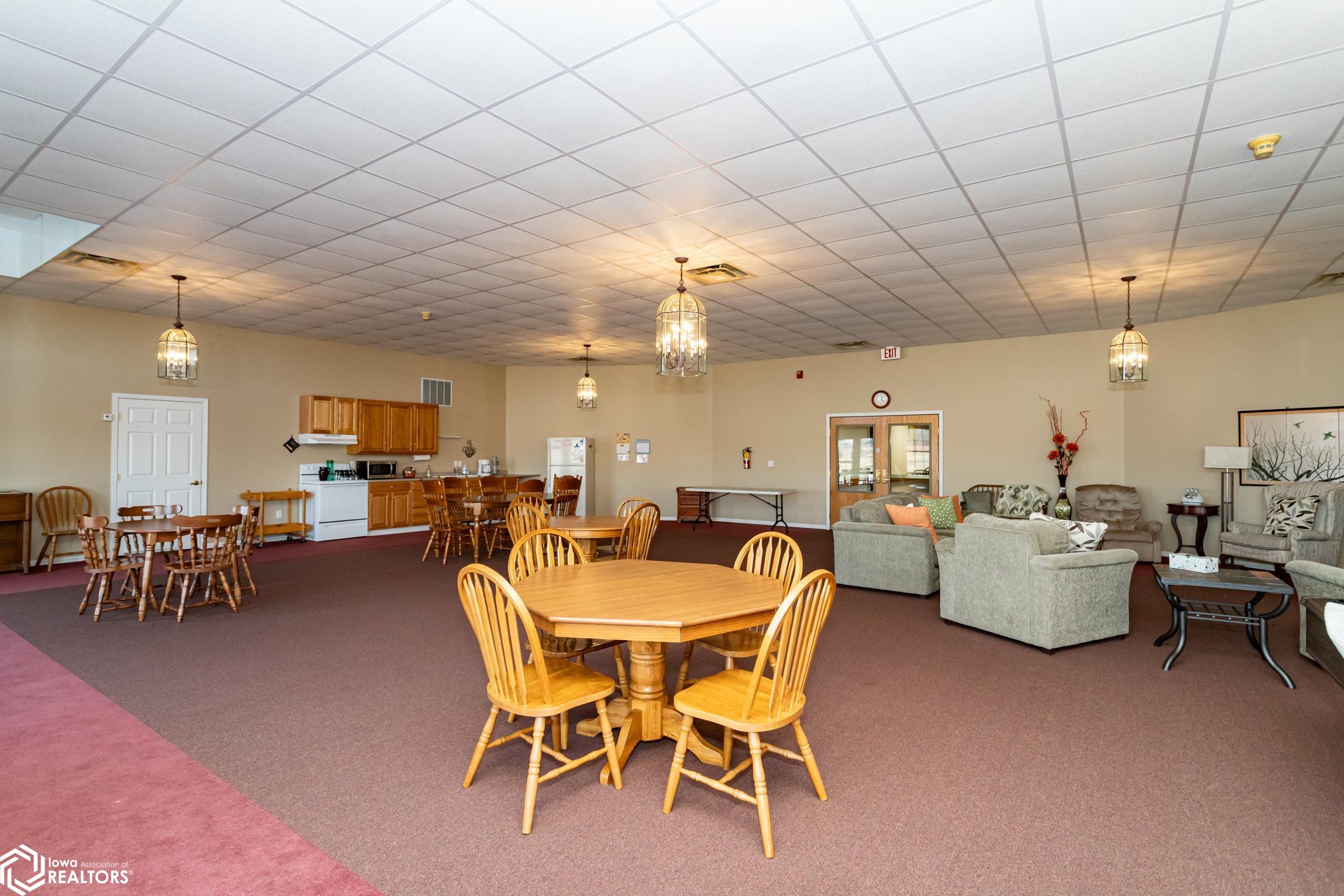 2901 S 2nd Street, Marshalltown, Iowa image 22