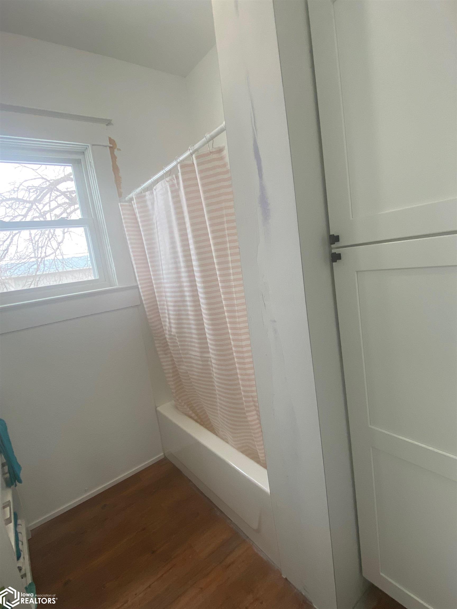 302 S 4th Street, Farmington, Iowa image 13