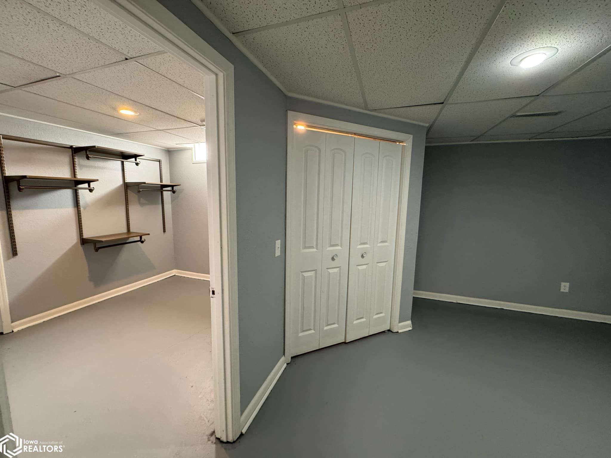 827 S Park Avenue, Centerville, Iowa image 33