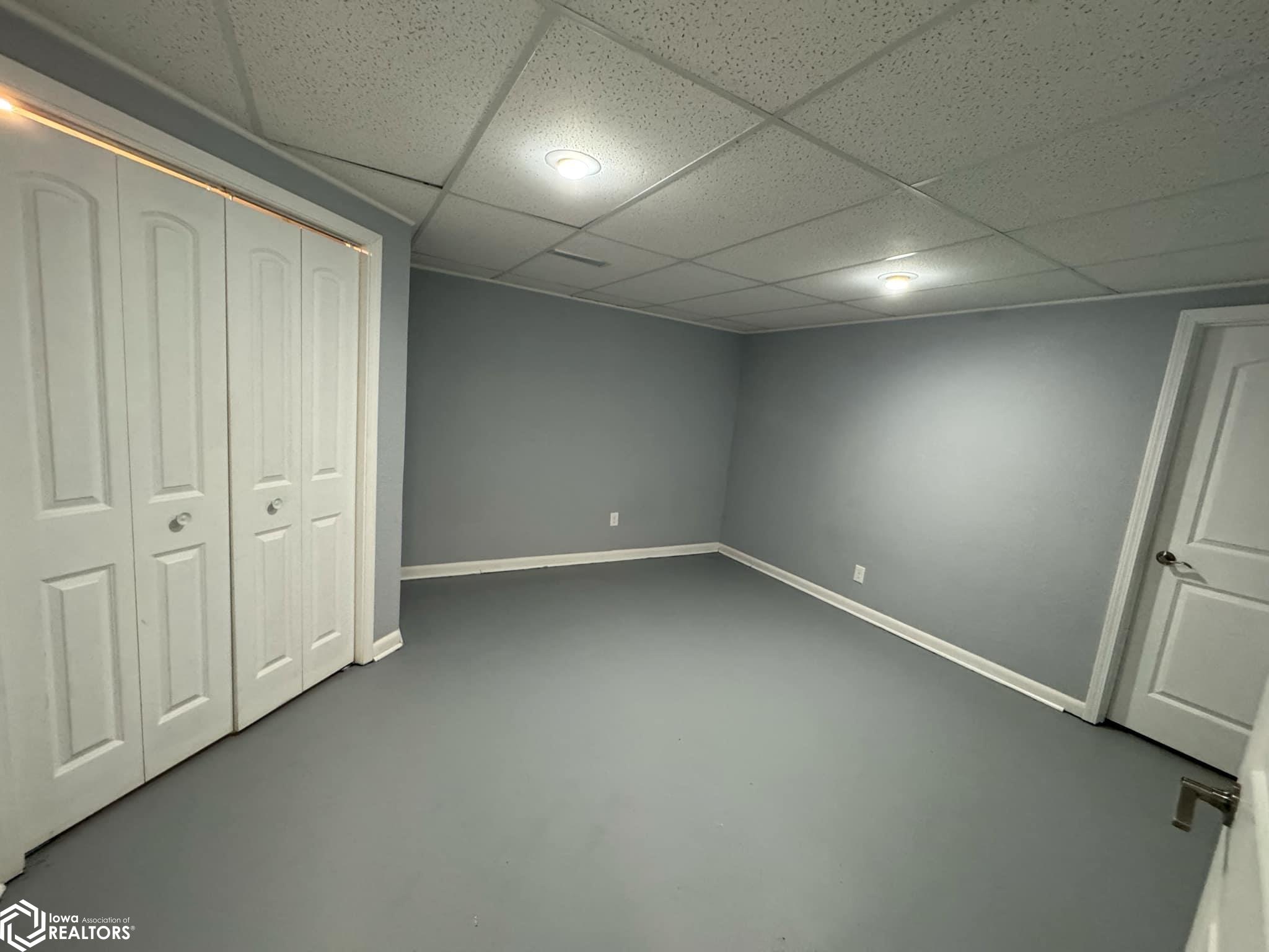 827 S Park Avenue, Centerville, Iowa image 34