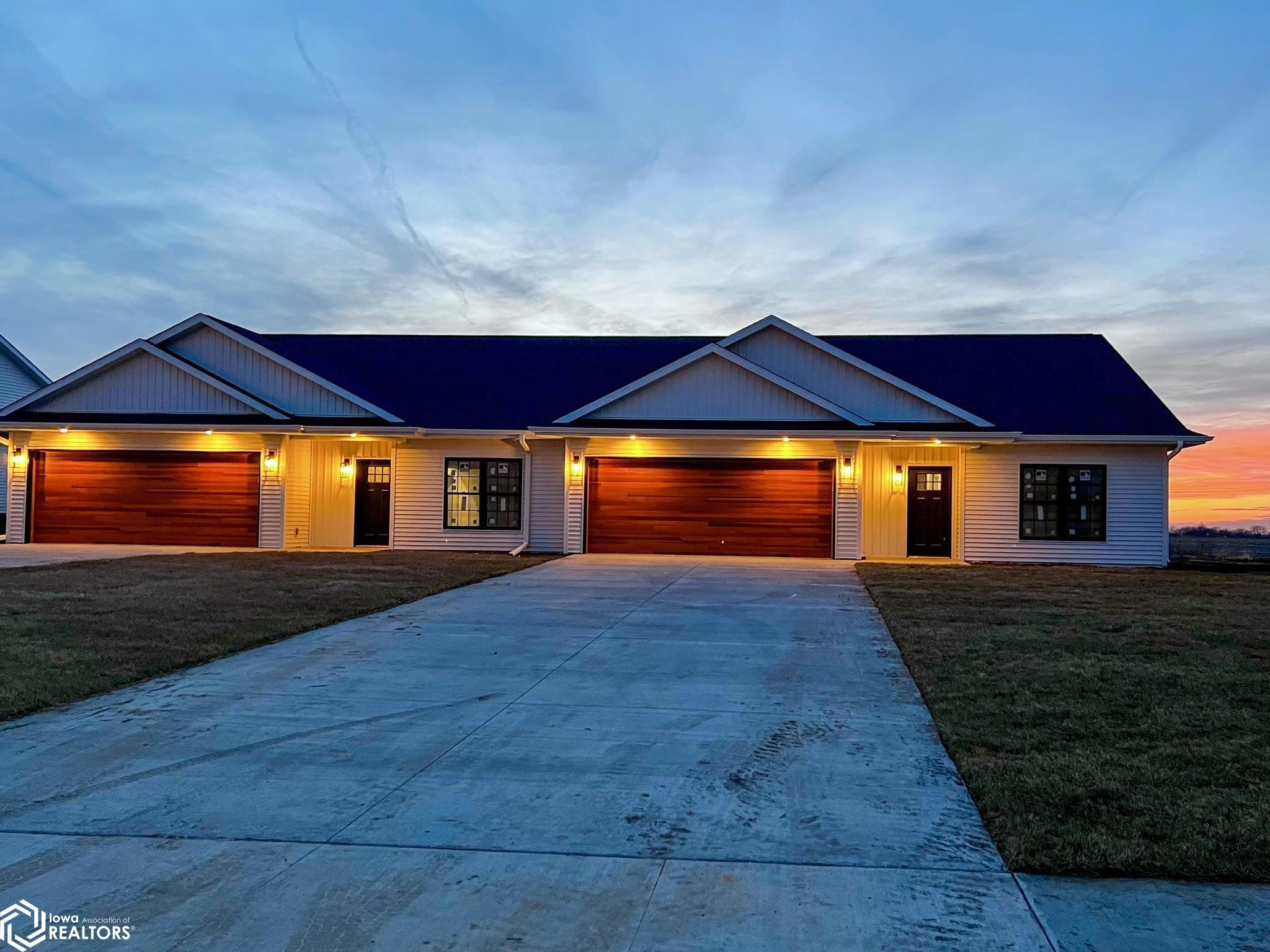 619 Layne Drive, West Burlington, Iowa image 2