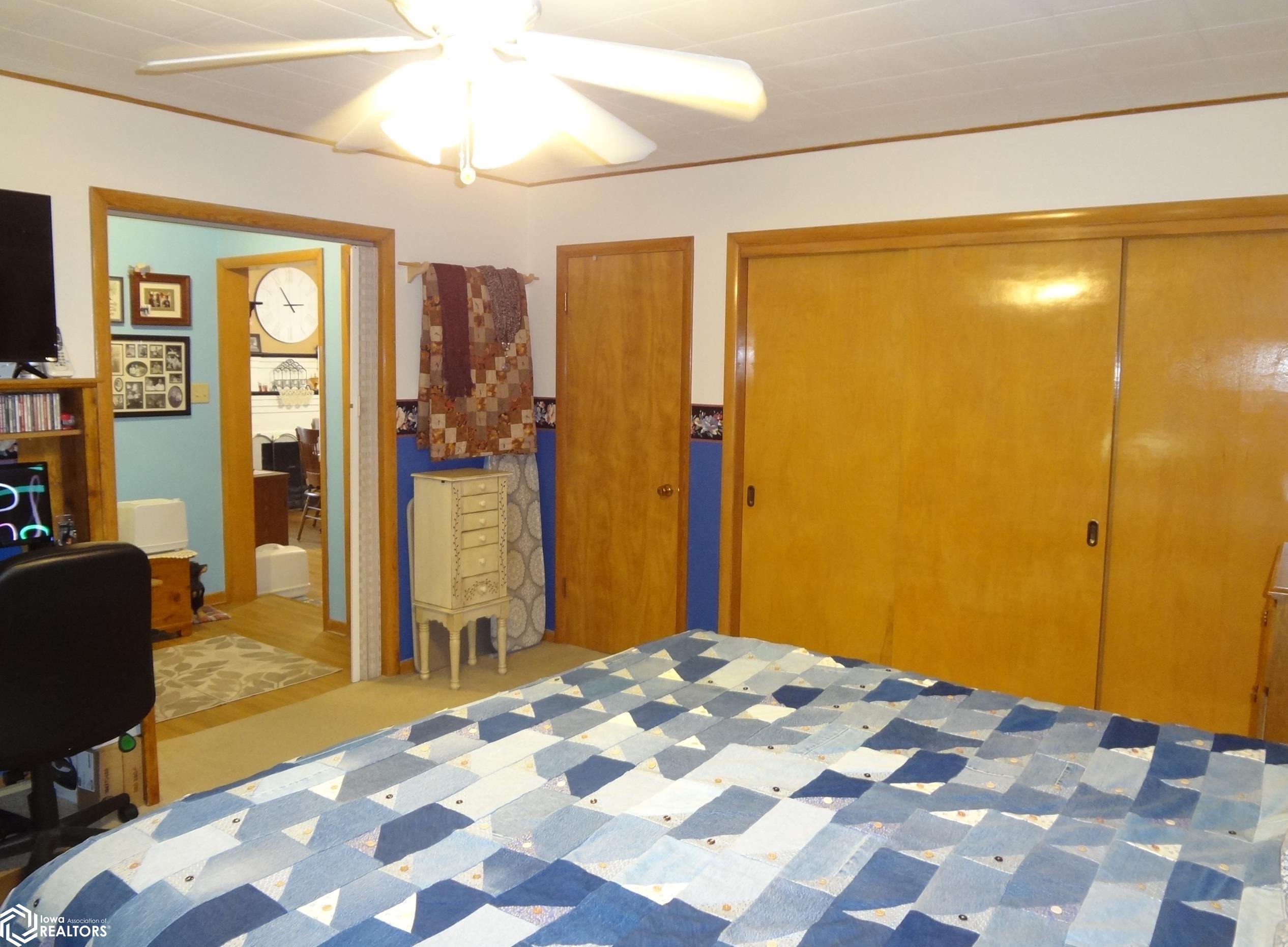 215 W Chestnut Street, Clarinda, Iowa image 11