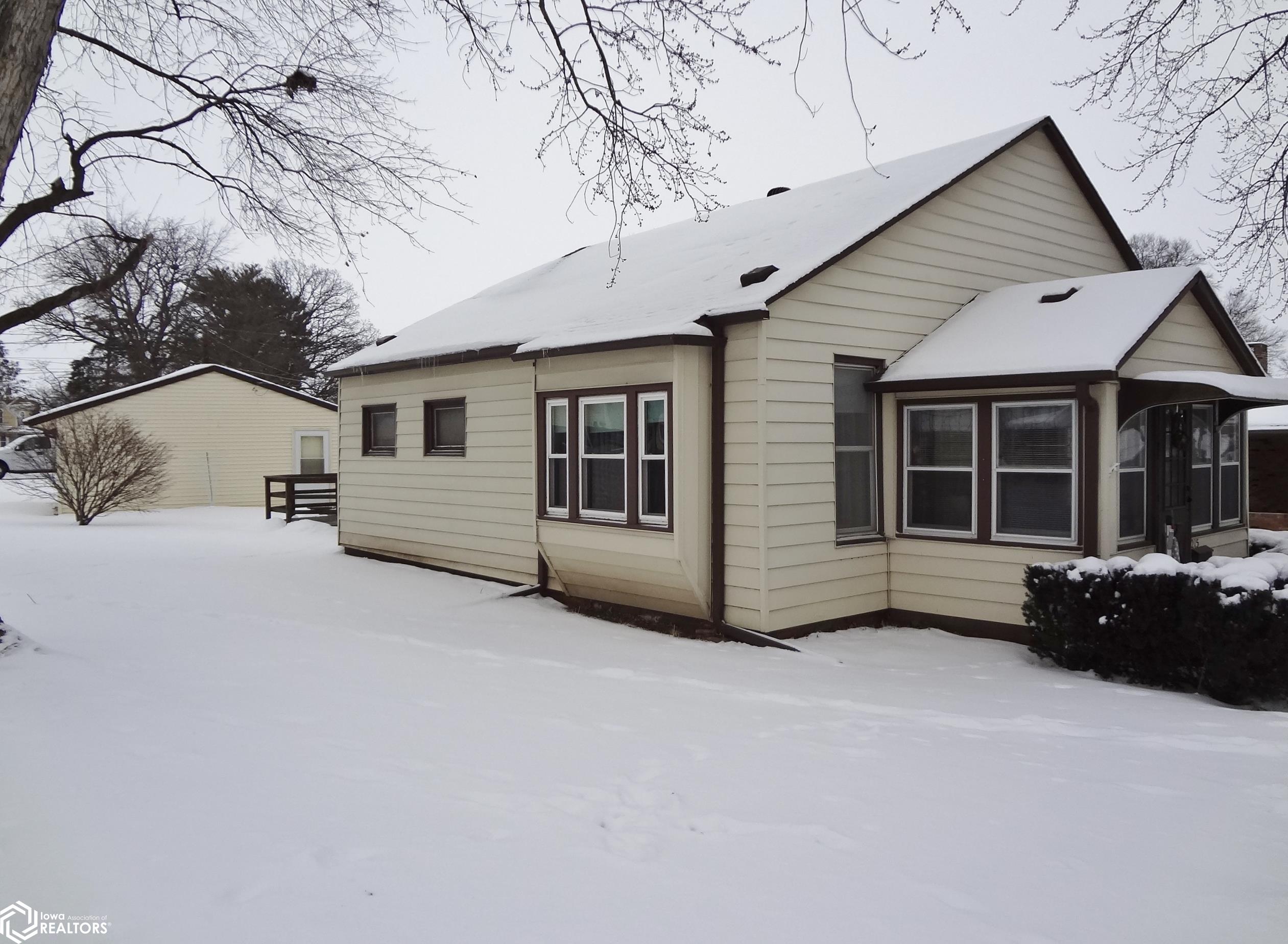215 W Chestnut Street, Clarinda, Iowa image 32